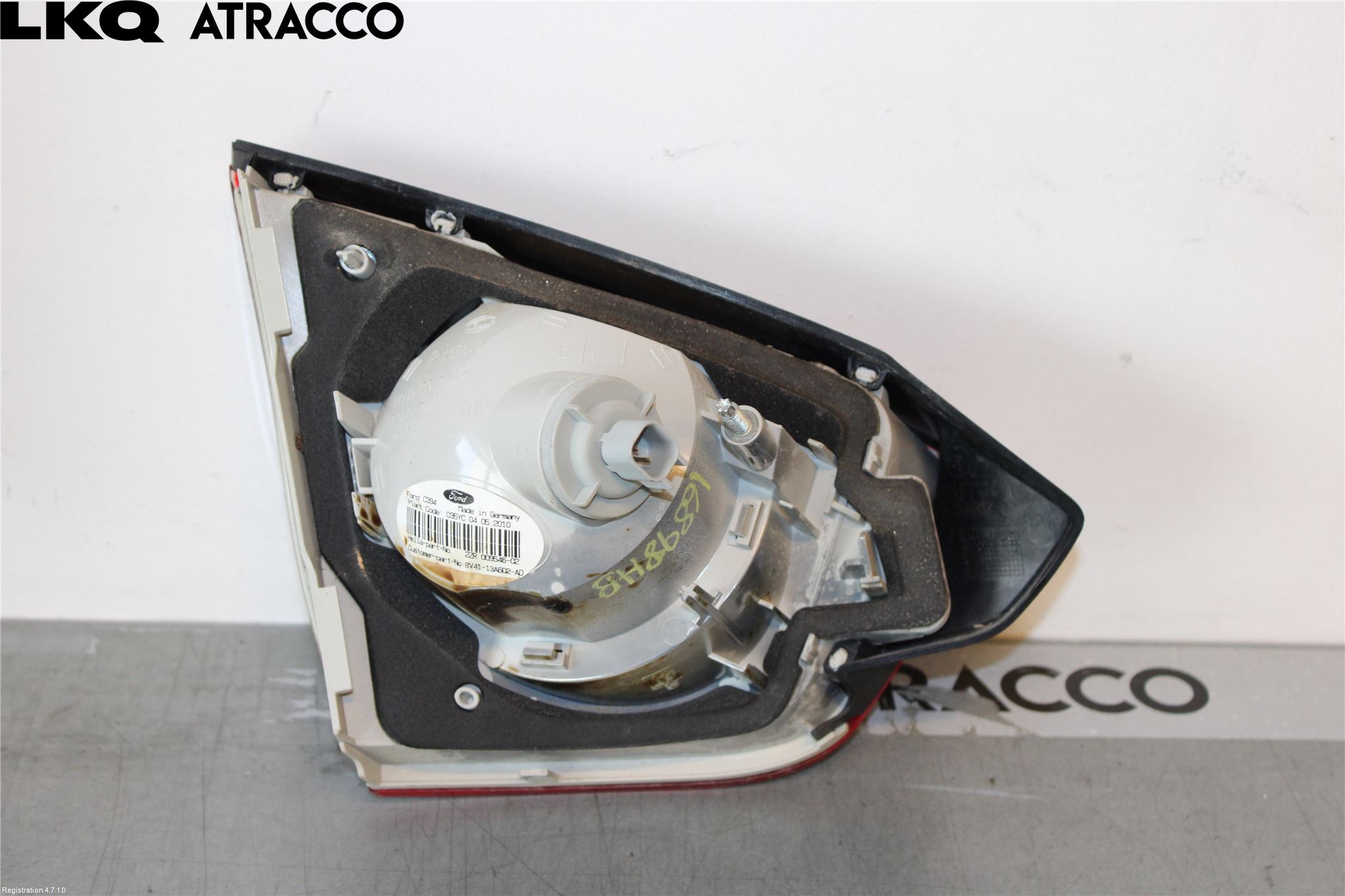 Ford KUGA 08-12 Bakljus Lucka Hö