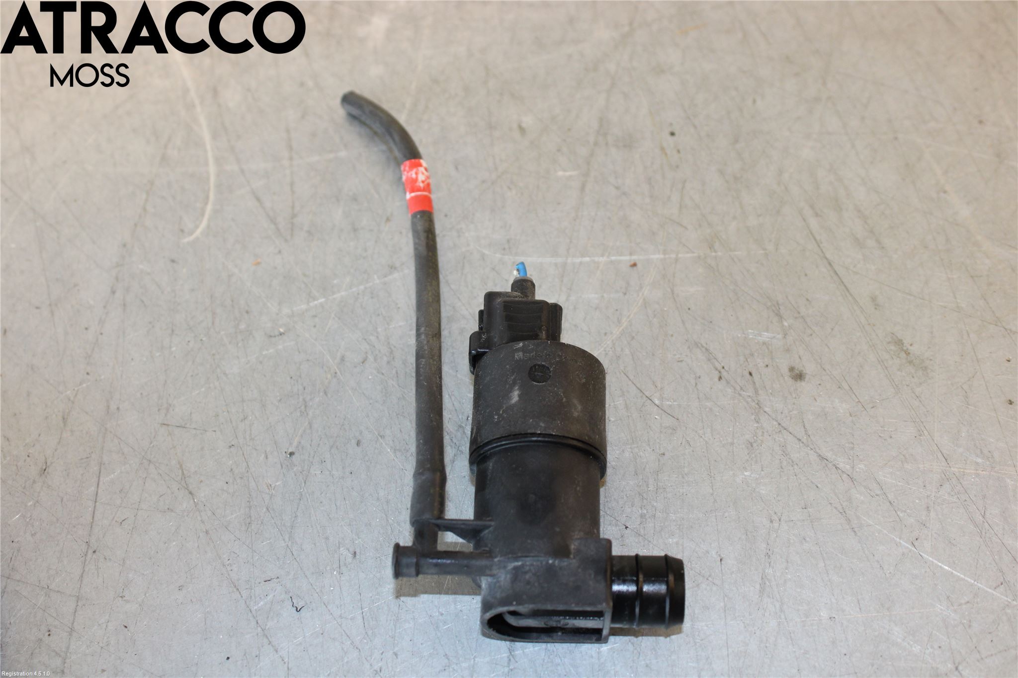 Toyota YARIS XP130 12-14 Spolarpump Baklucka