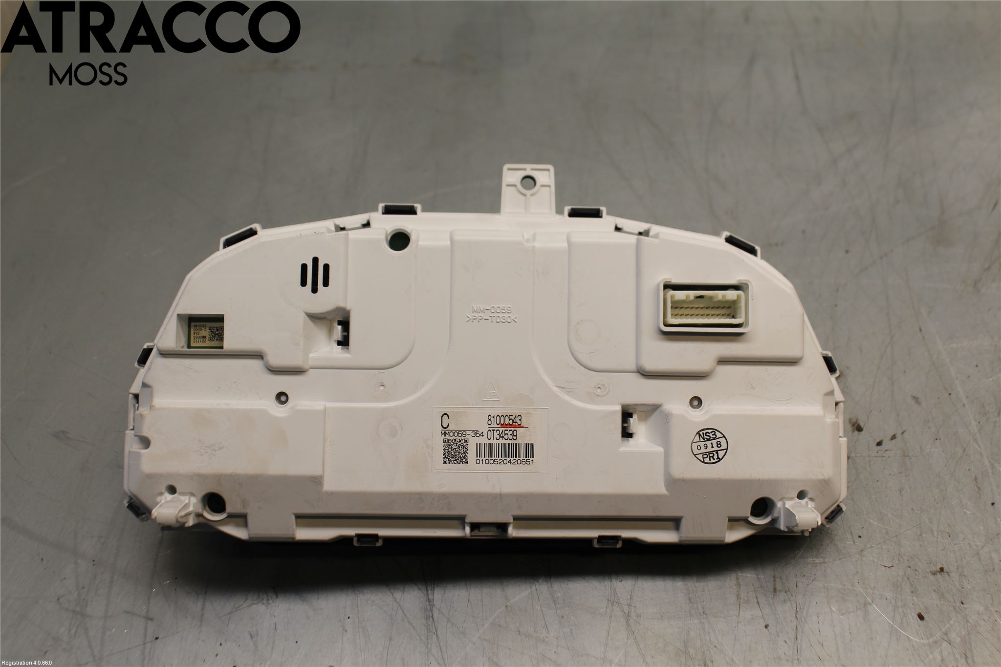 Mitsubishi OUTLANDER 13-21 Instrument Komb