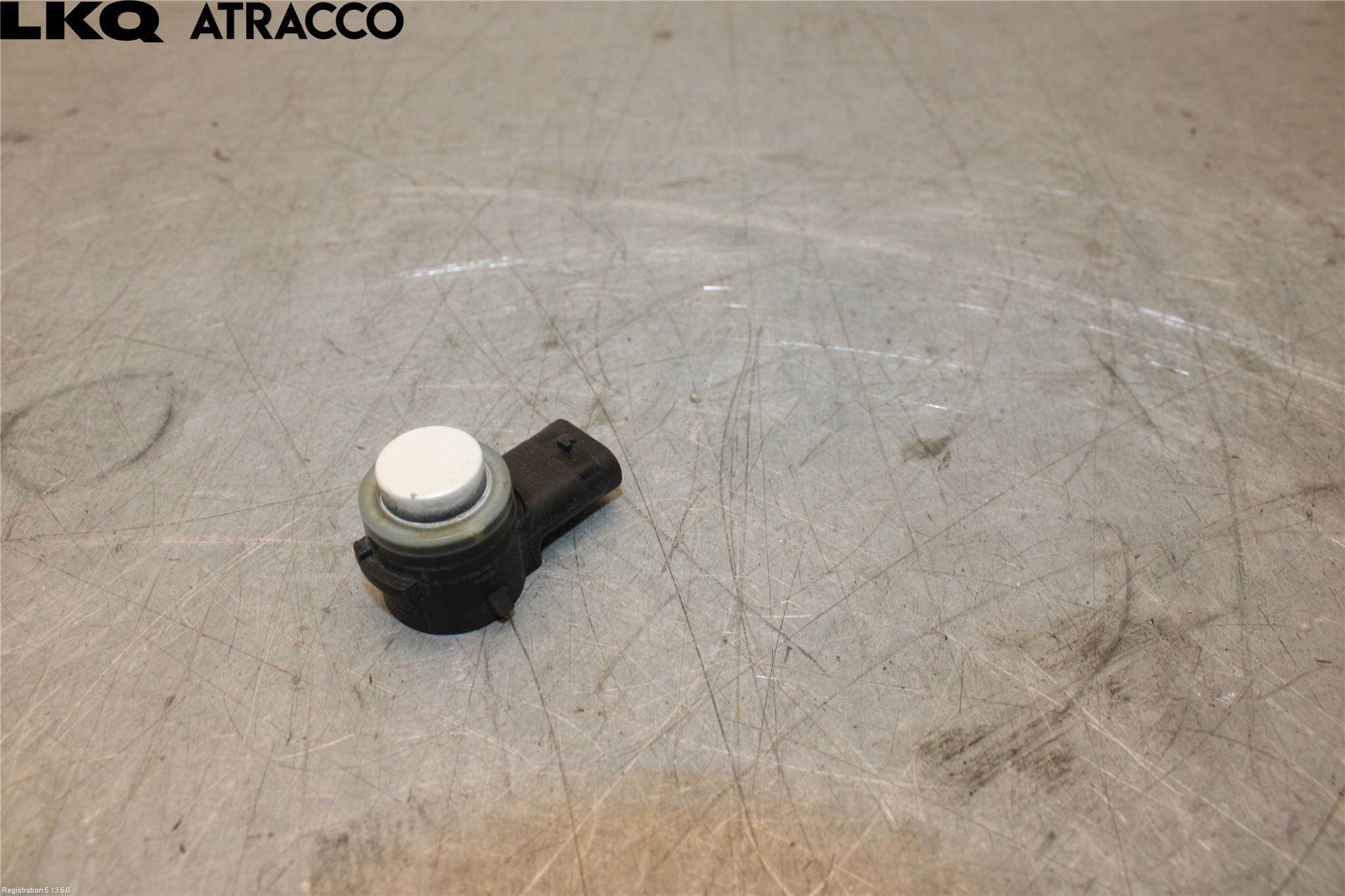 Volkswagen VW PASSAT 15-19 Parkeringshjälp Frontsensor