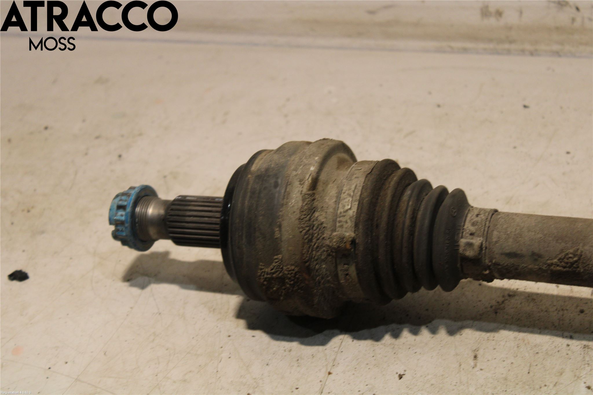 Mercedes-Benz MB C-KLASS (W205) 14-21 Drivaxel Bak Höger
