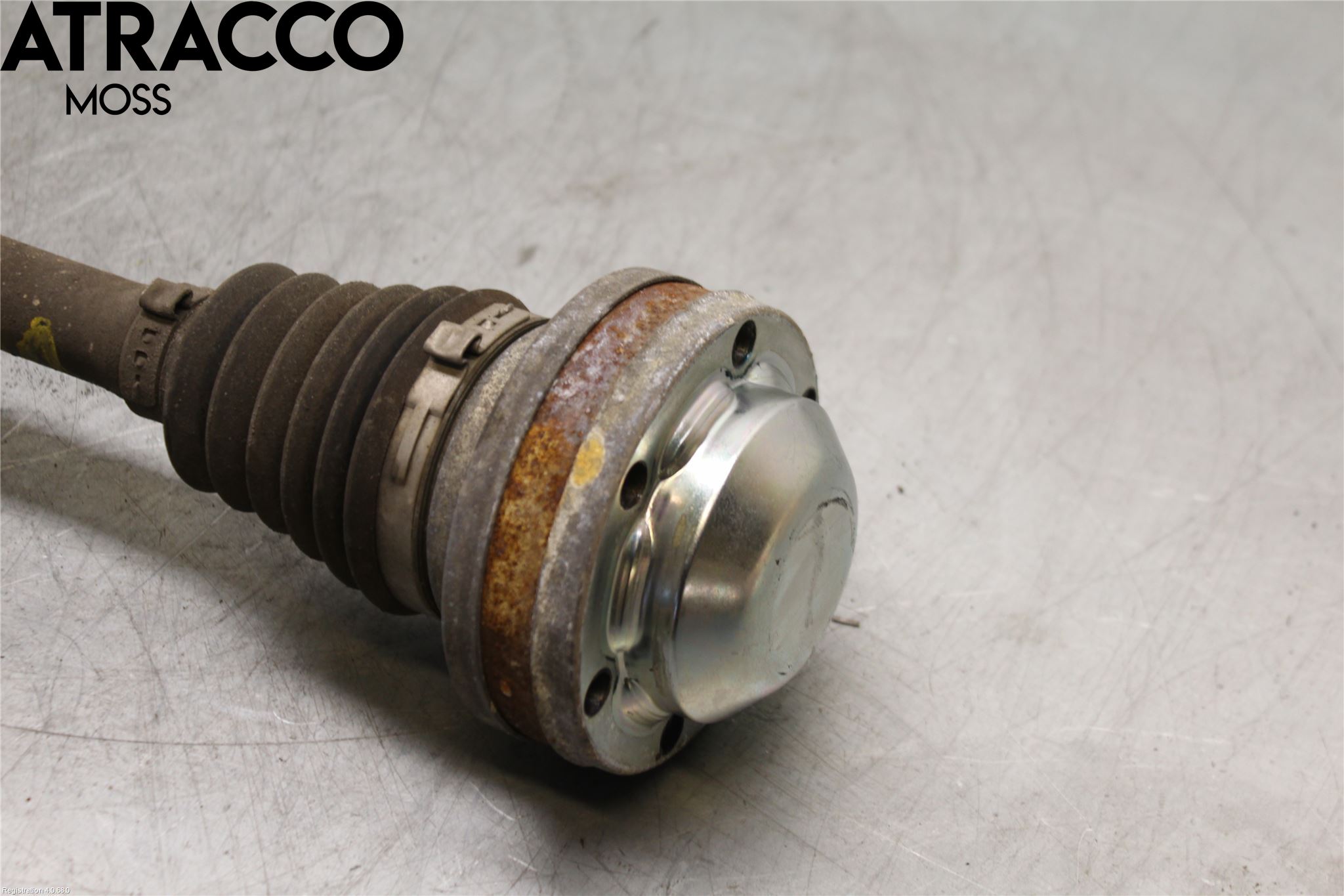 Audi A3/S3 05-13 Drivaxel Fram Vänster