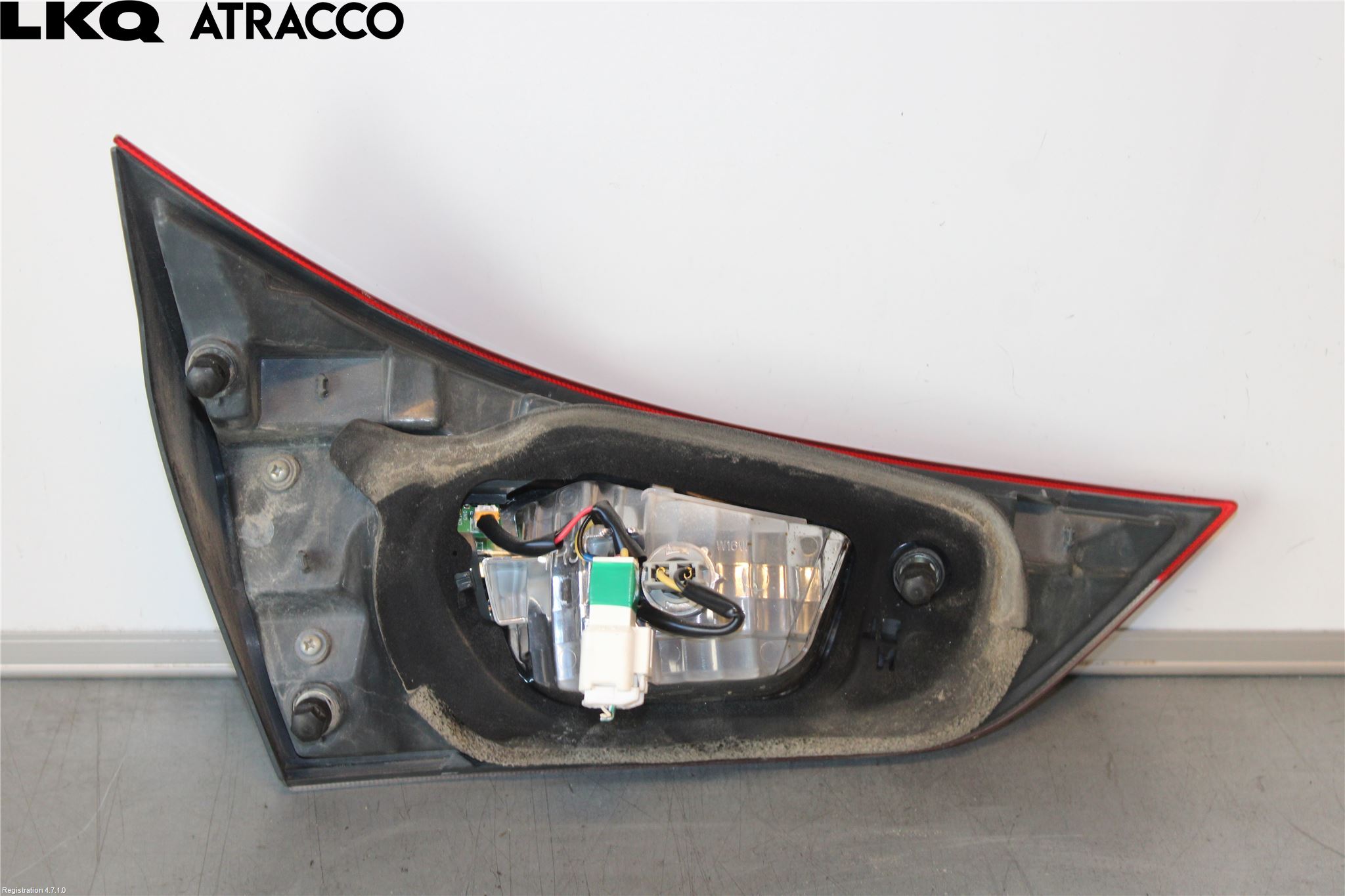 Toyota AURIS 13-19 Bakljus Lucka Hö