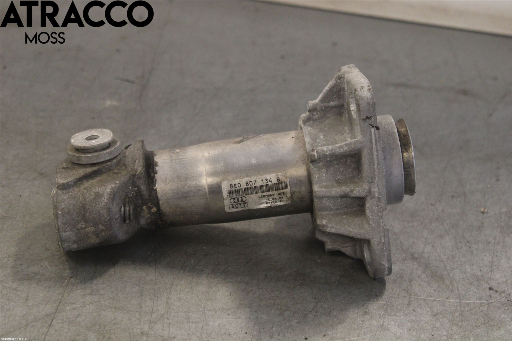 Audi A4/S4 01-05 Stötfångarbärjärn Fram