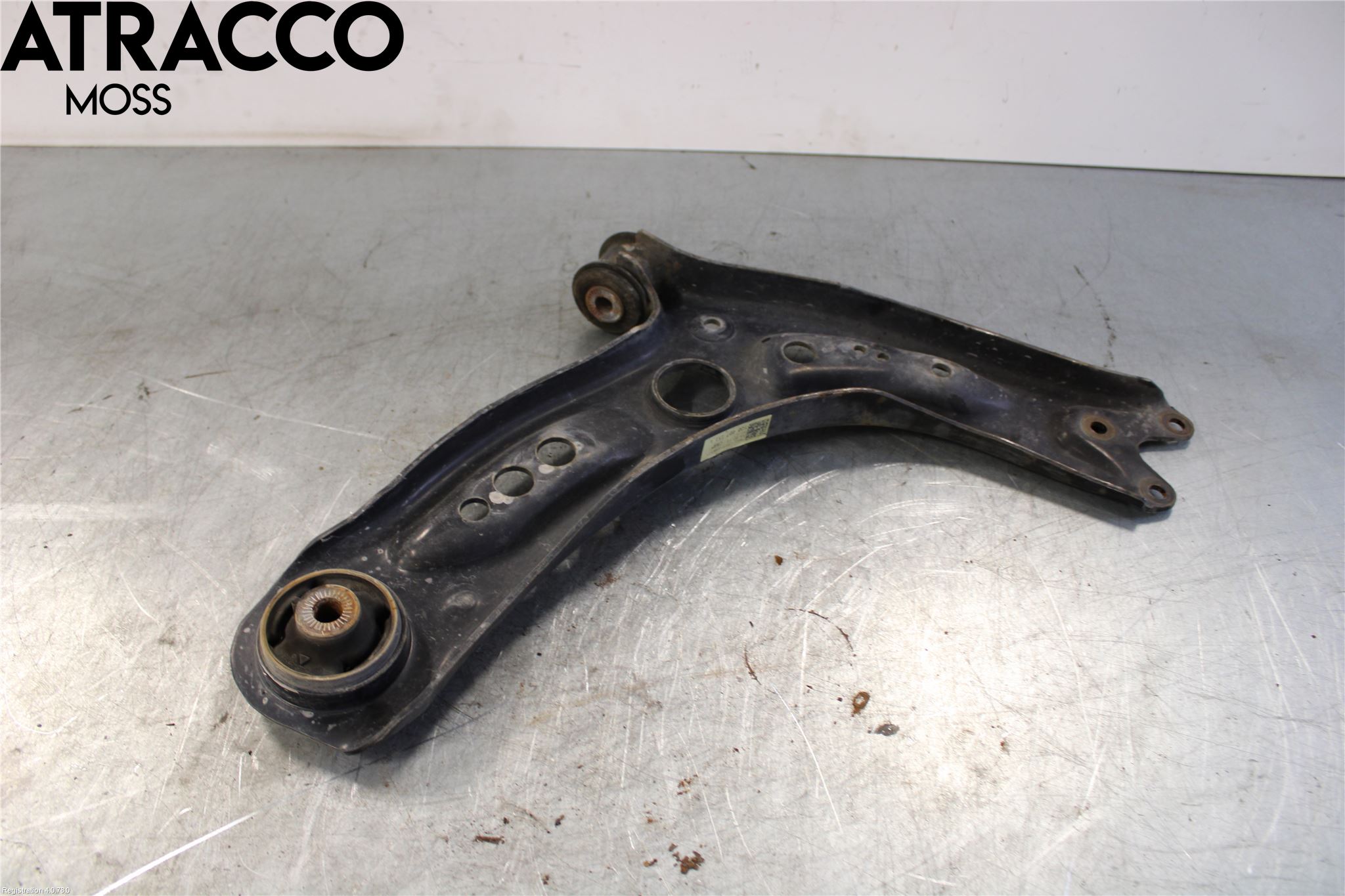 Volkswagen VW GOLF / E-GOLF VII 13-20 Bärarm Fram Undre Vä