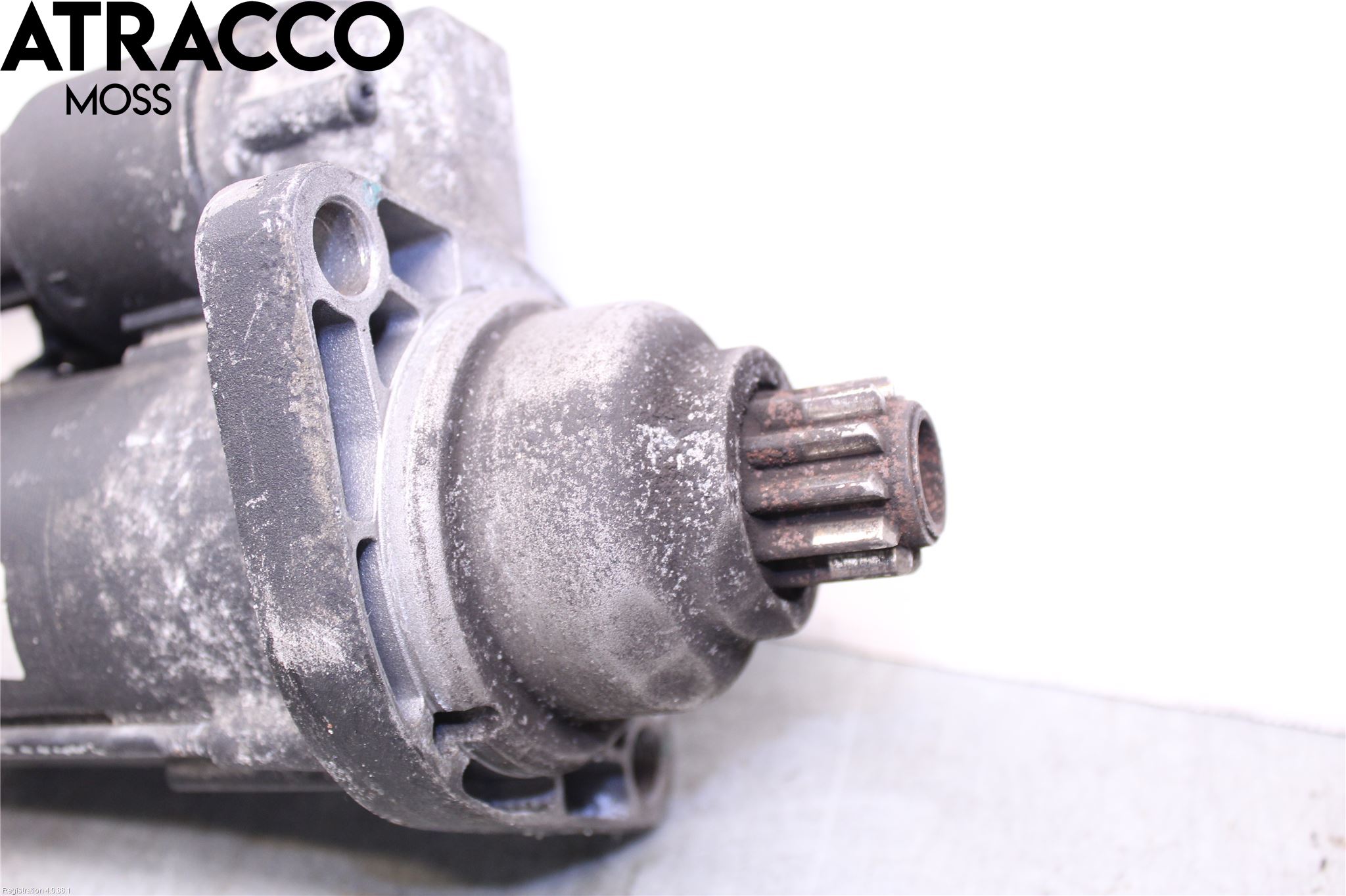 Volkswagen VW CADDY      04-10 Startmotor