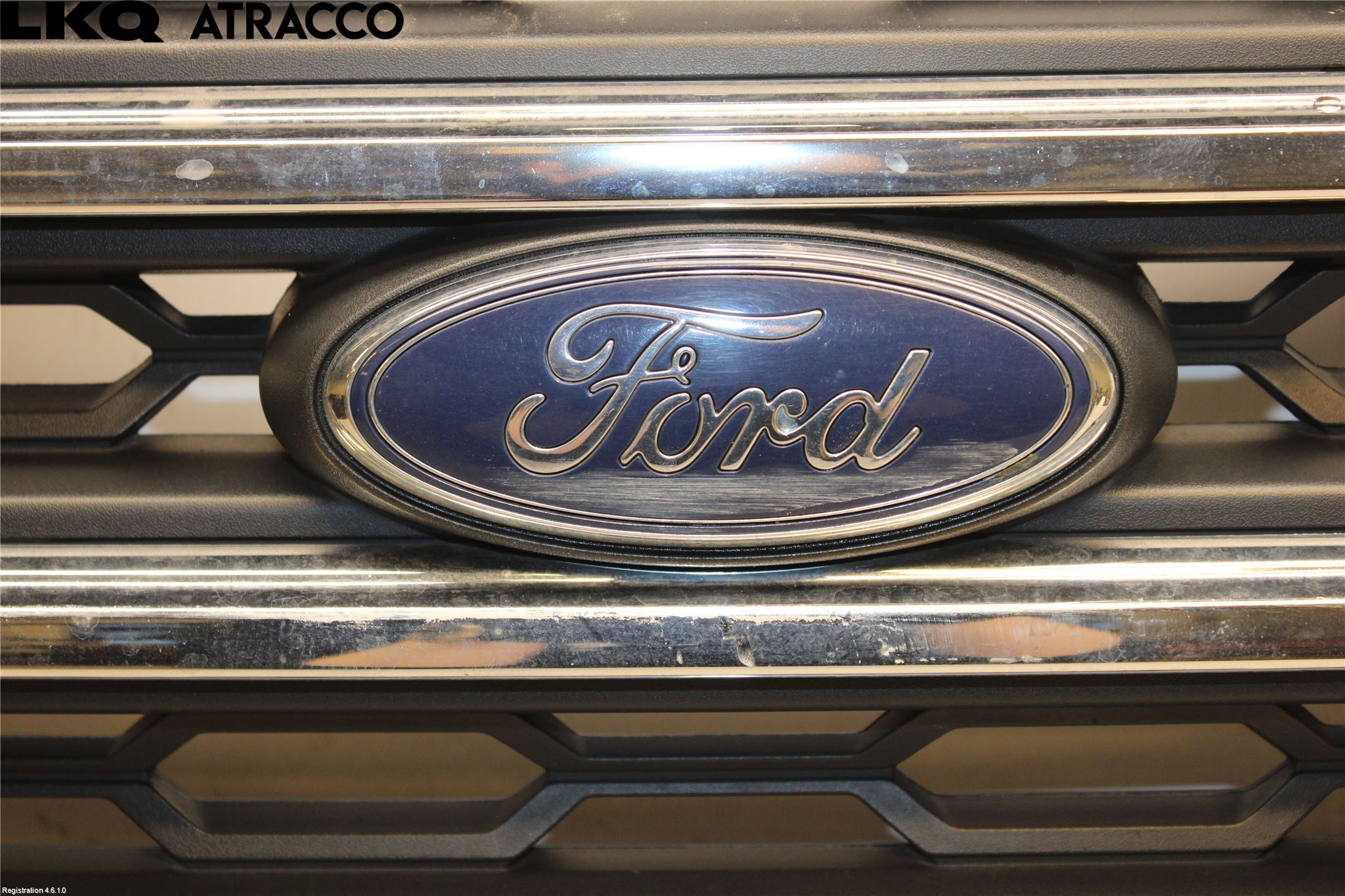 Ford ECOSPORT 17- Grill Komp