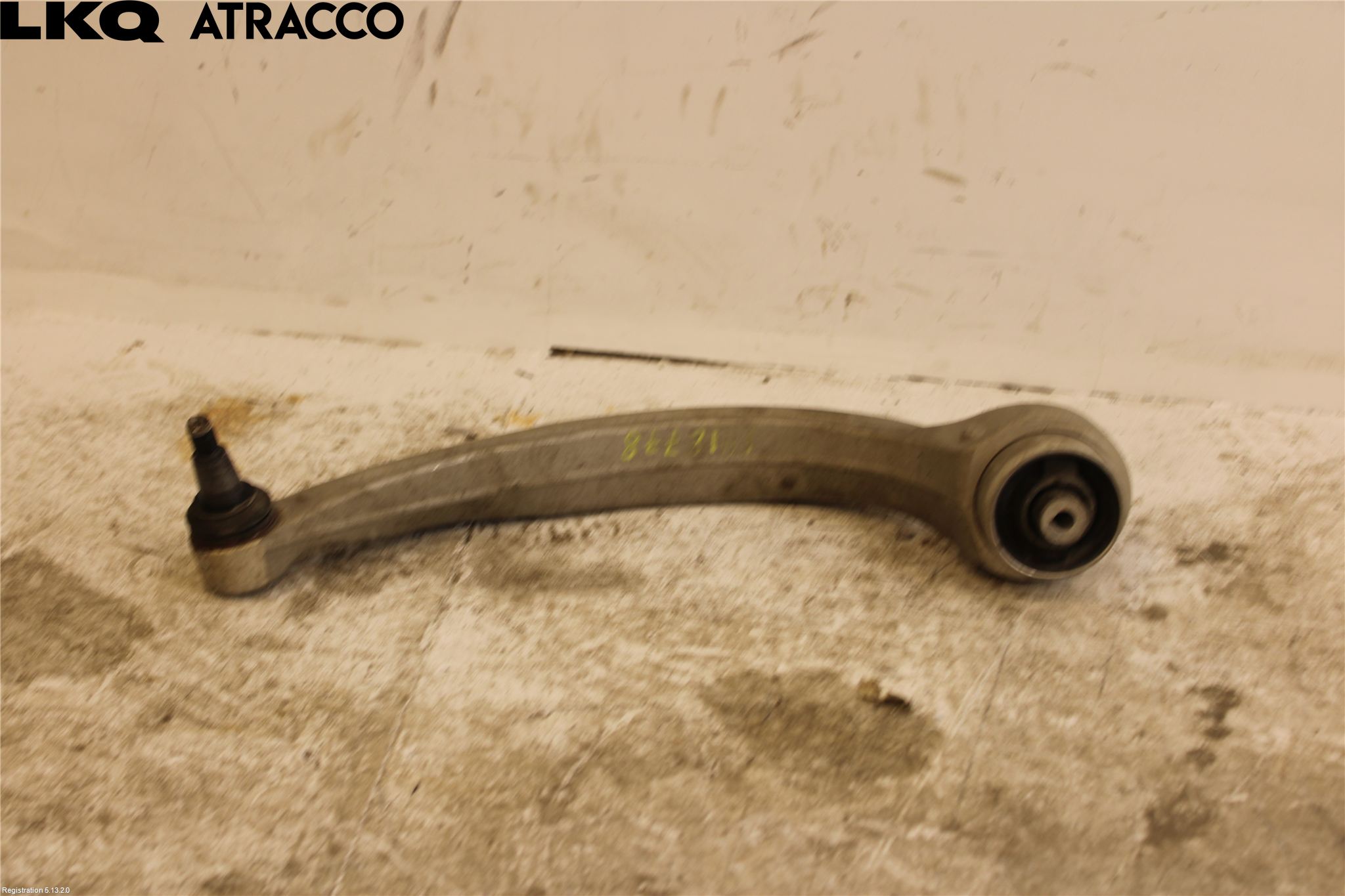 Porsche CAYENNE 03- Bärarm Fram Undre Hö