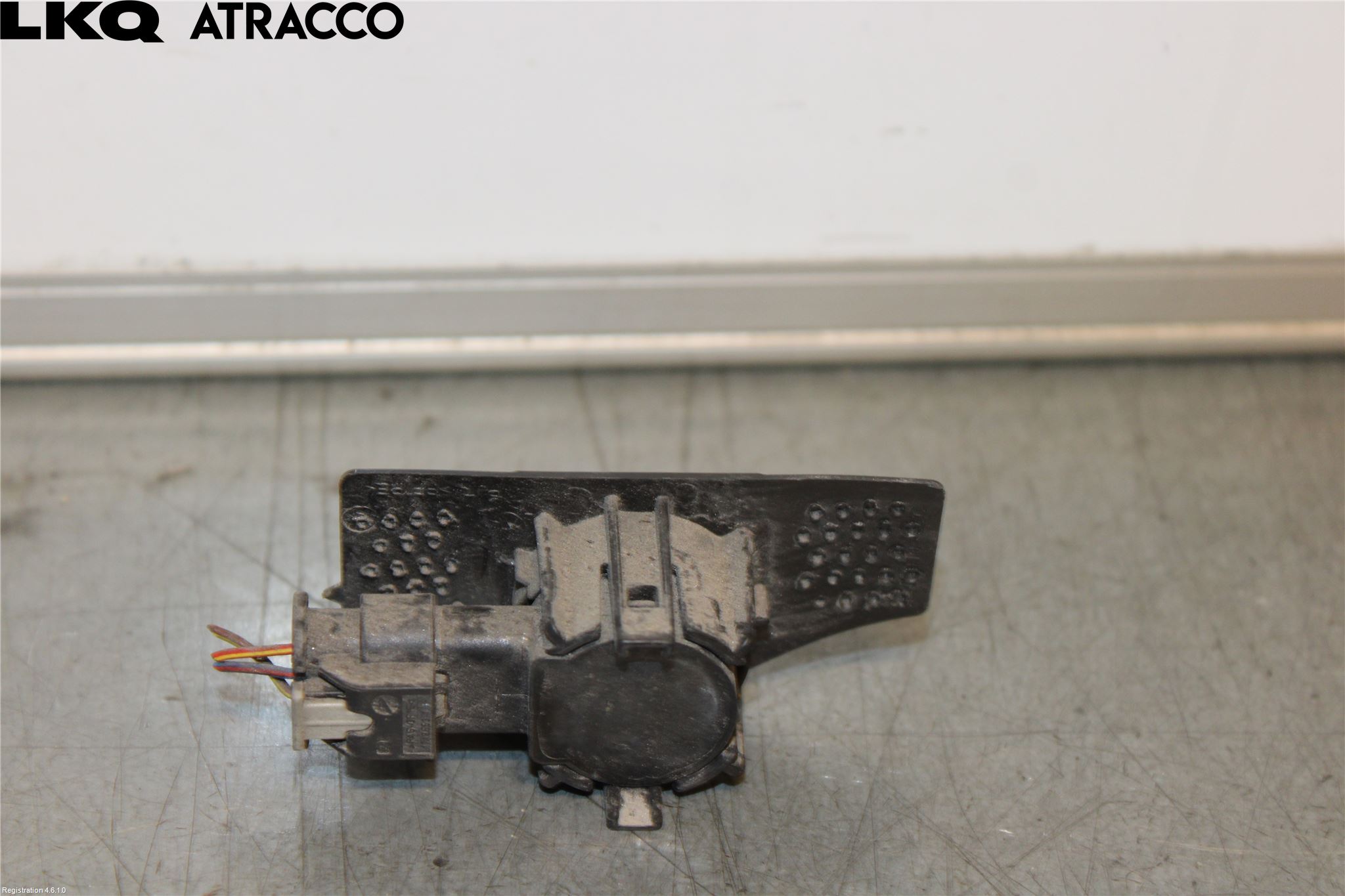Volkswagen VW GOLF / E-GOLF VII 13-20 Parkeringshjälp Backsensor