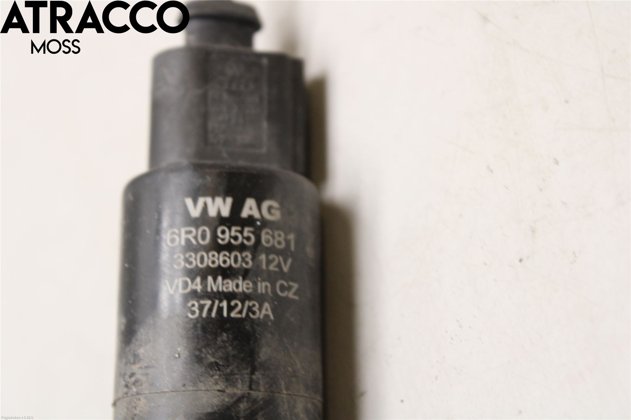 Volkswagen VW PASSAT 11-14 Spolarpump Vindruta