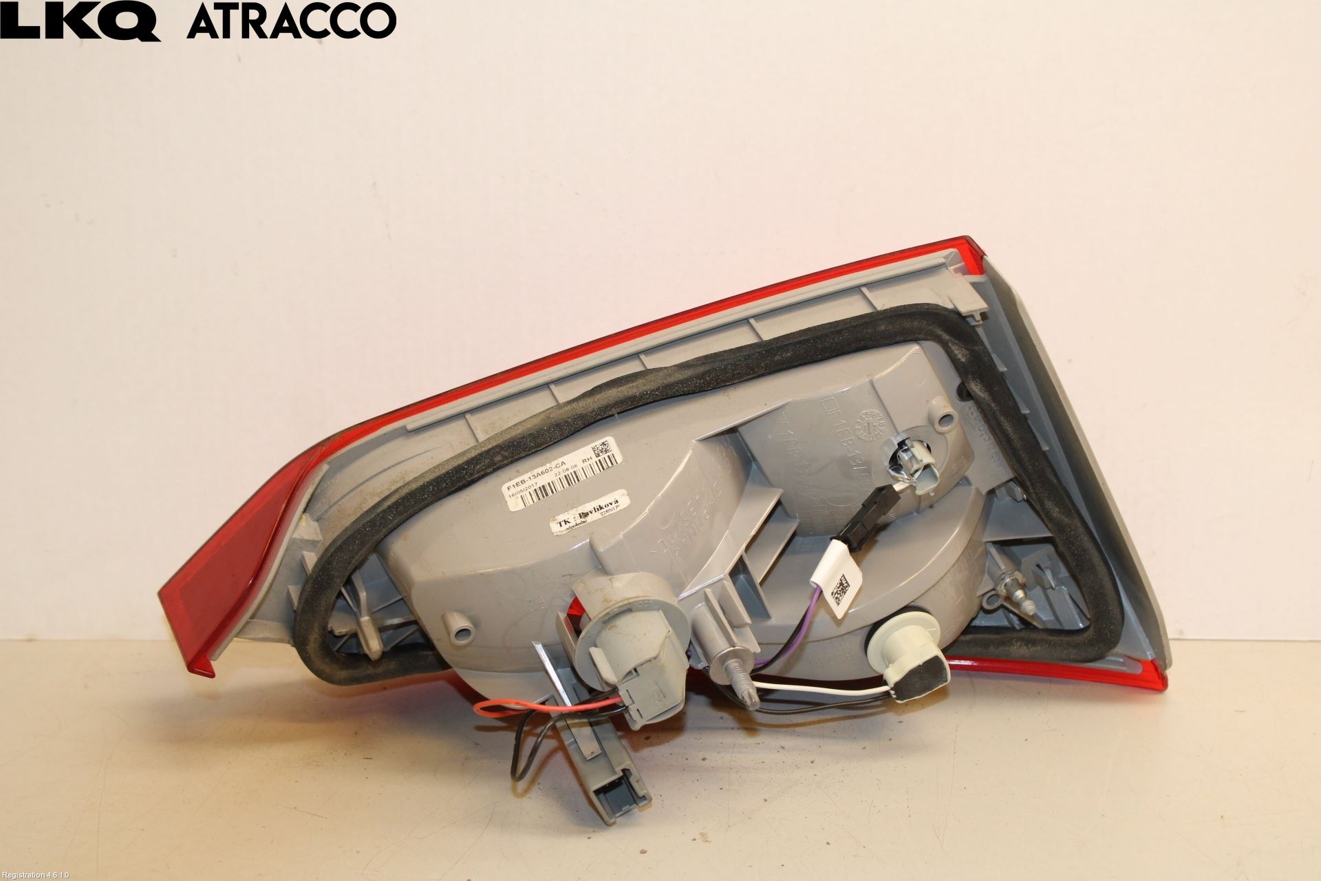 Ford FOCUS 15-18 Bakljus Lucka Hö