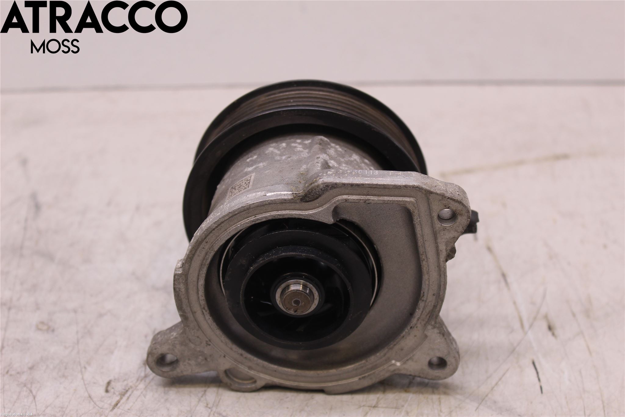 Volkswagen VW GOLF VI 09-13 Vattenpump