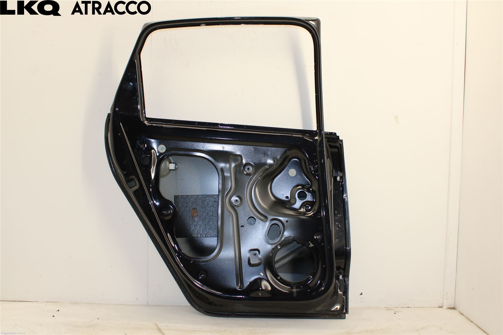 Volkswagen VW POLO 10-17 Dörr Bak Vänster