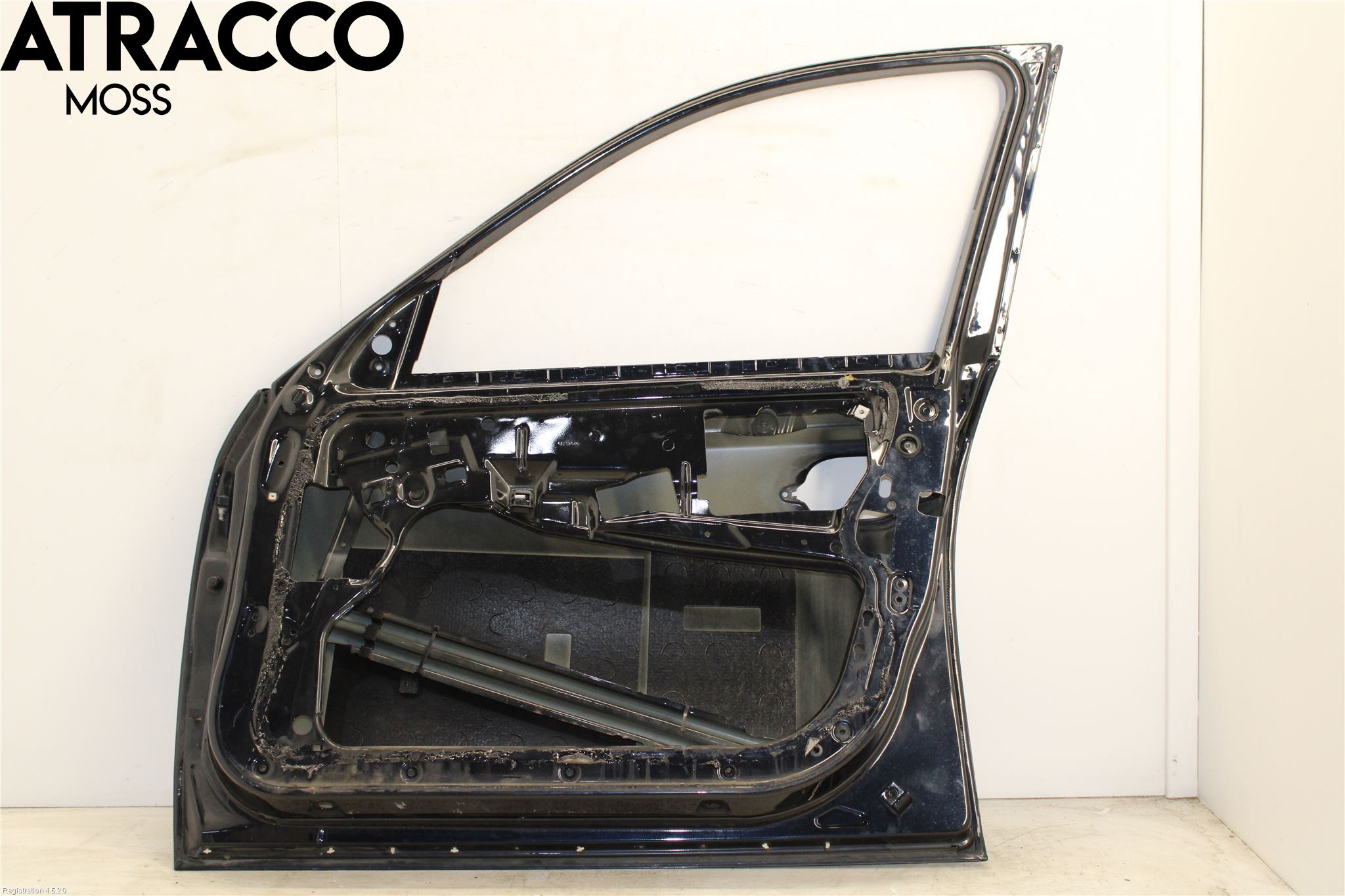 BMW 5 E60/61 Sed/Tou 02-10 Dörr Fram Höger