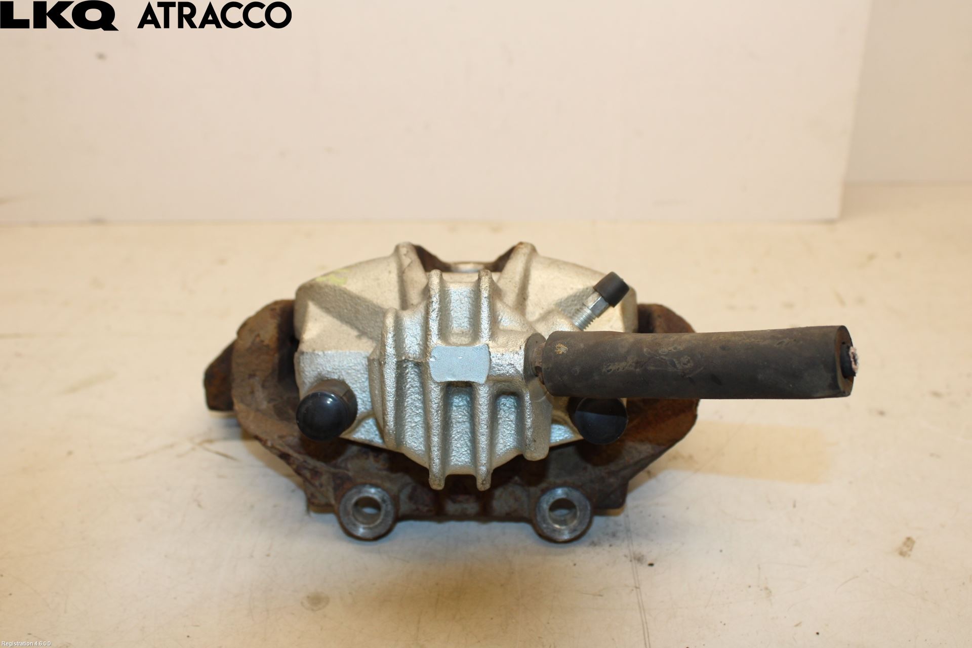 Peugeot 307     05-08 Bromsok Fram Höger