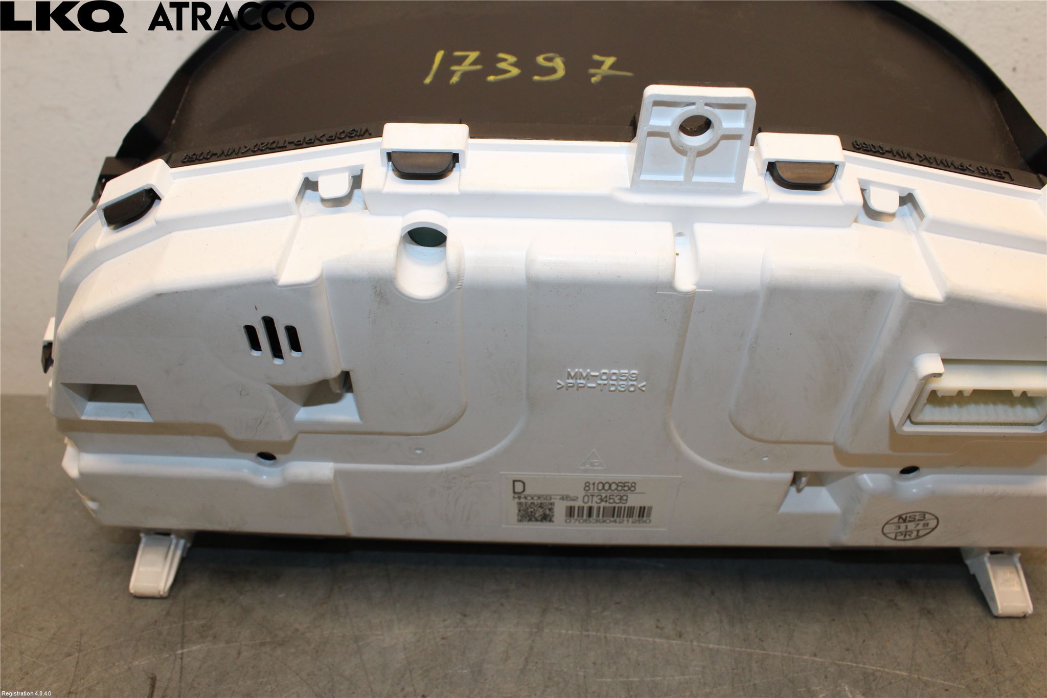 Mitsubishi OUTLANDER 13-21 Instrument Hast