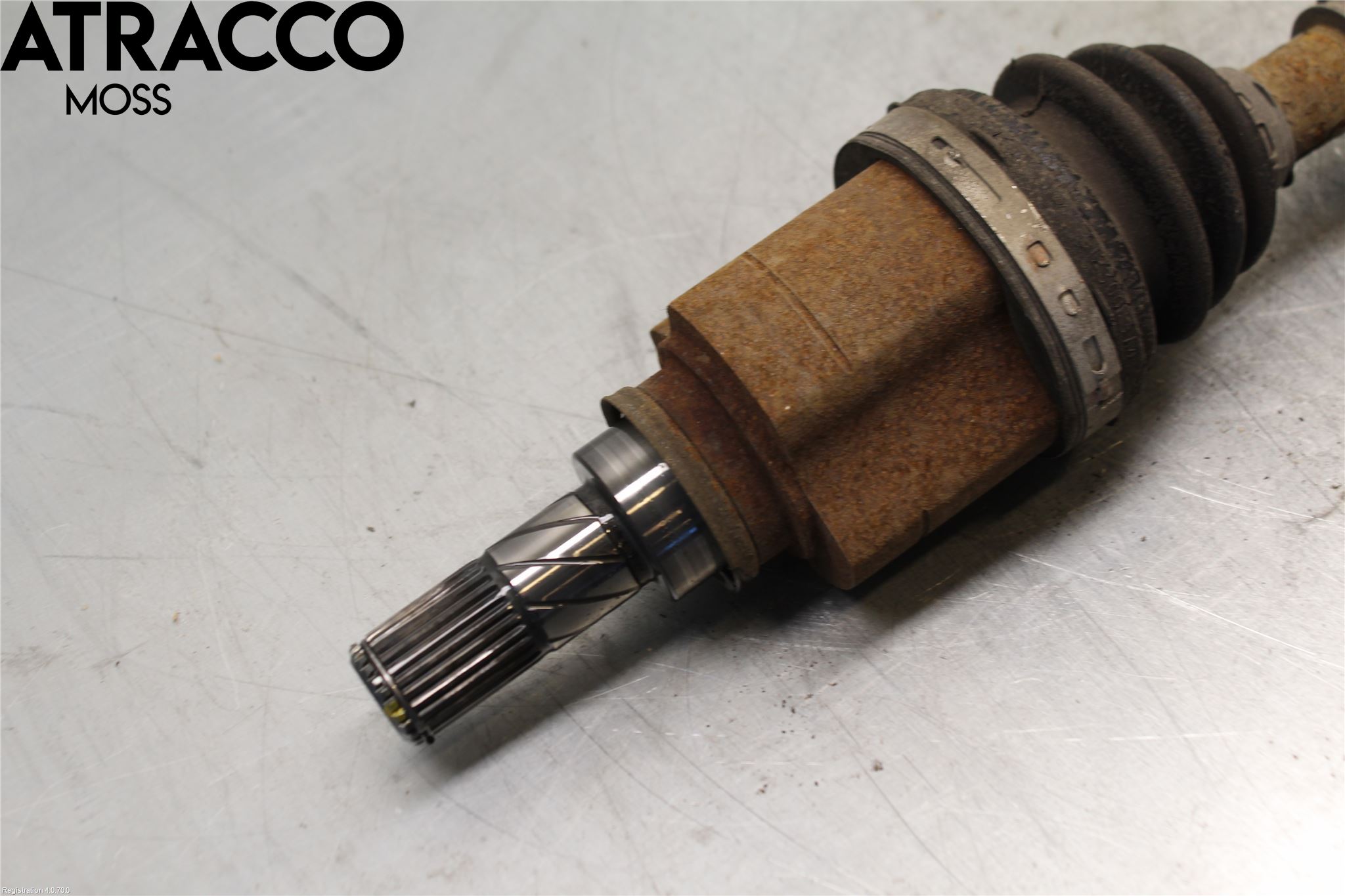 Nissan NV200/NV200 COMBI Drivaxel Fram Vänster