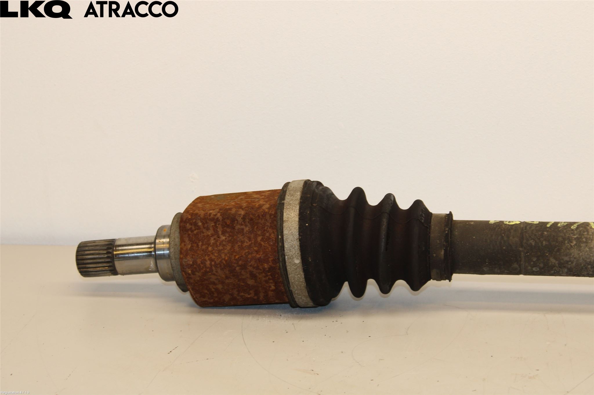 Peugeot 2008/E-2008 20- Drivaxel Fram Vänster