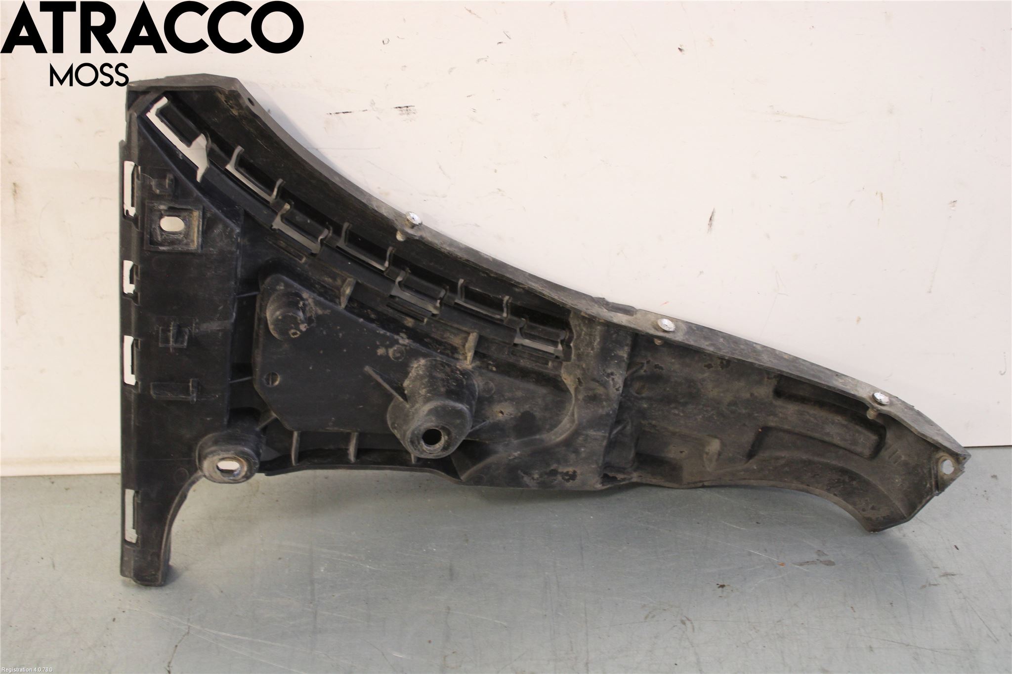 Volvo XC90 07-14 Stötfångarbärjärn Fram