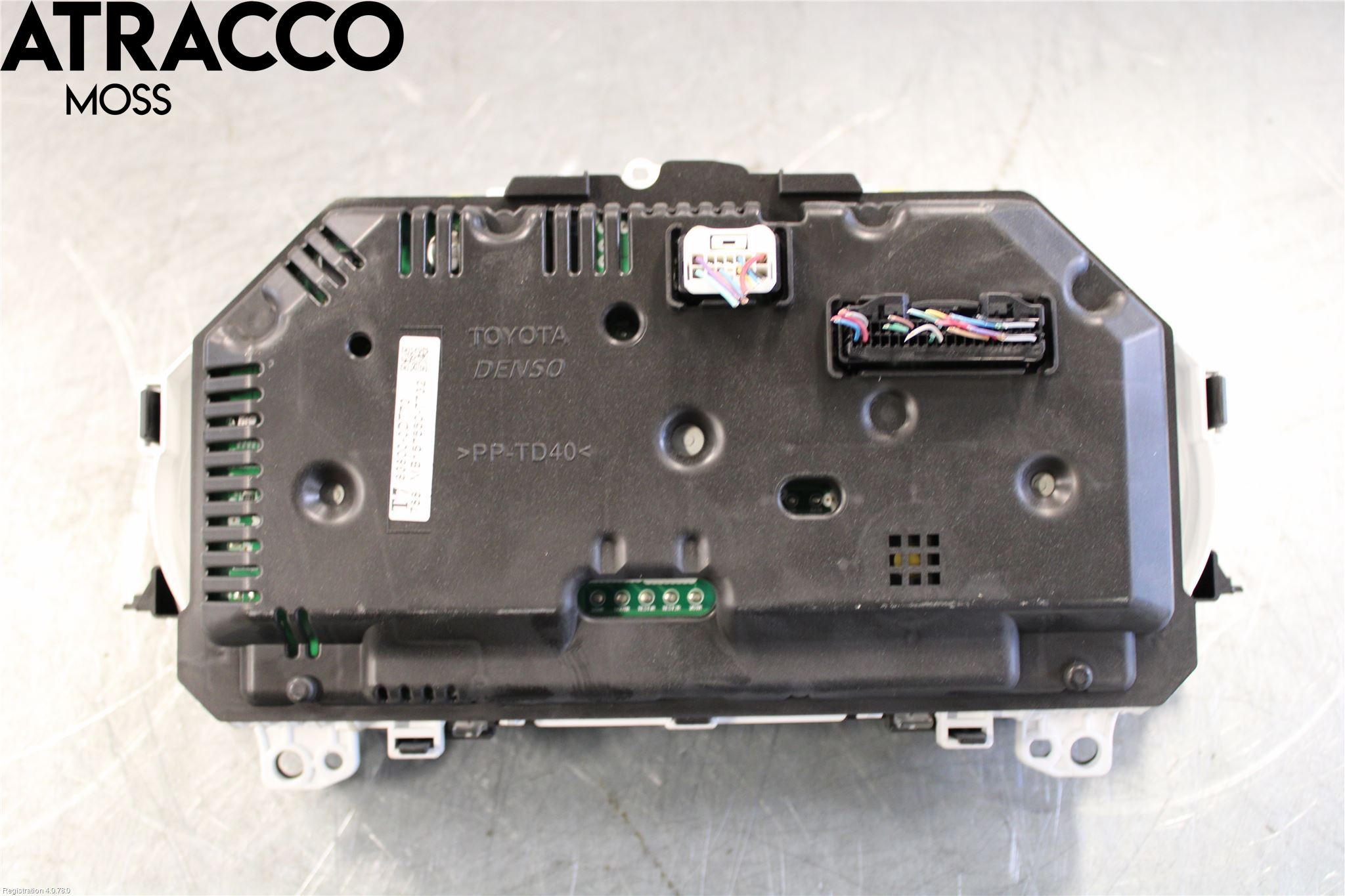Toyota YARIS XP130 12-14 Instrument Komb