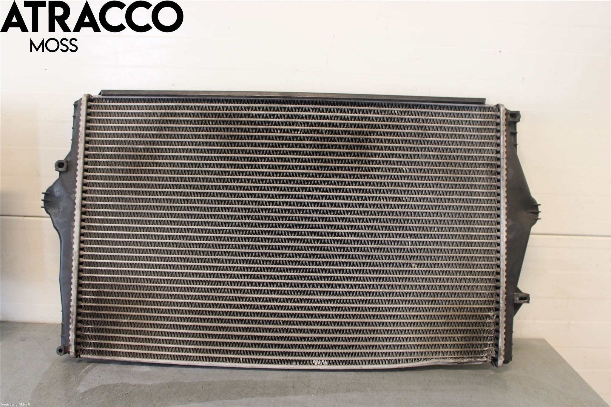 Volvo XC70 01-04 Kylare Aut