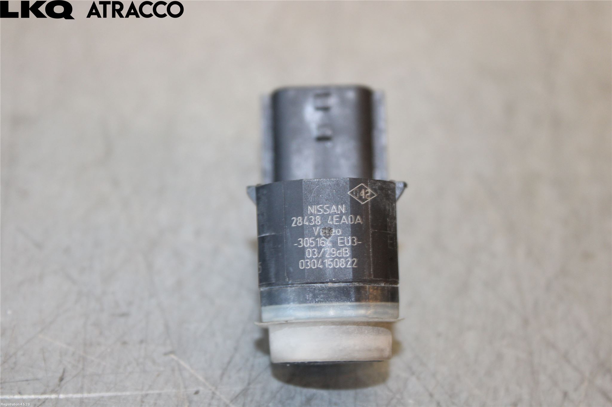 Nissan QASHQAI 14-17 Parkeringshjälp Frontsensor