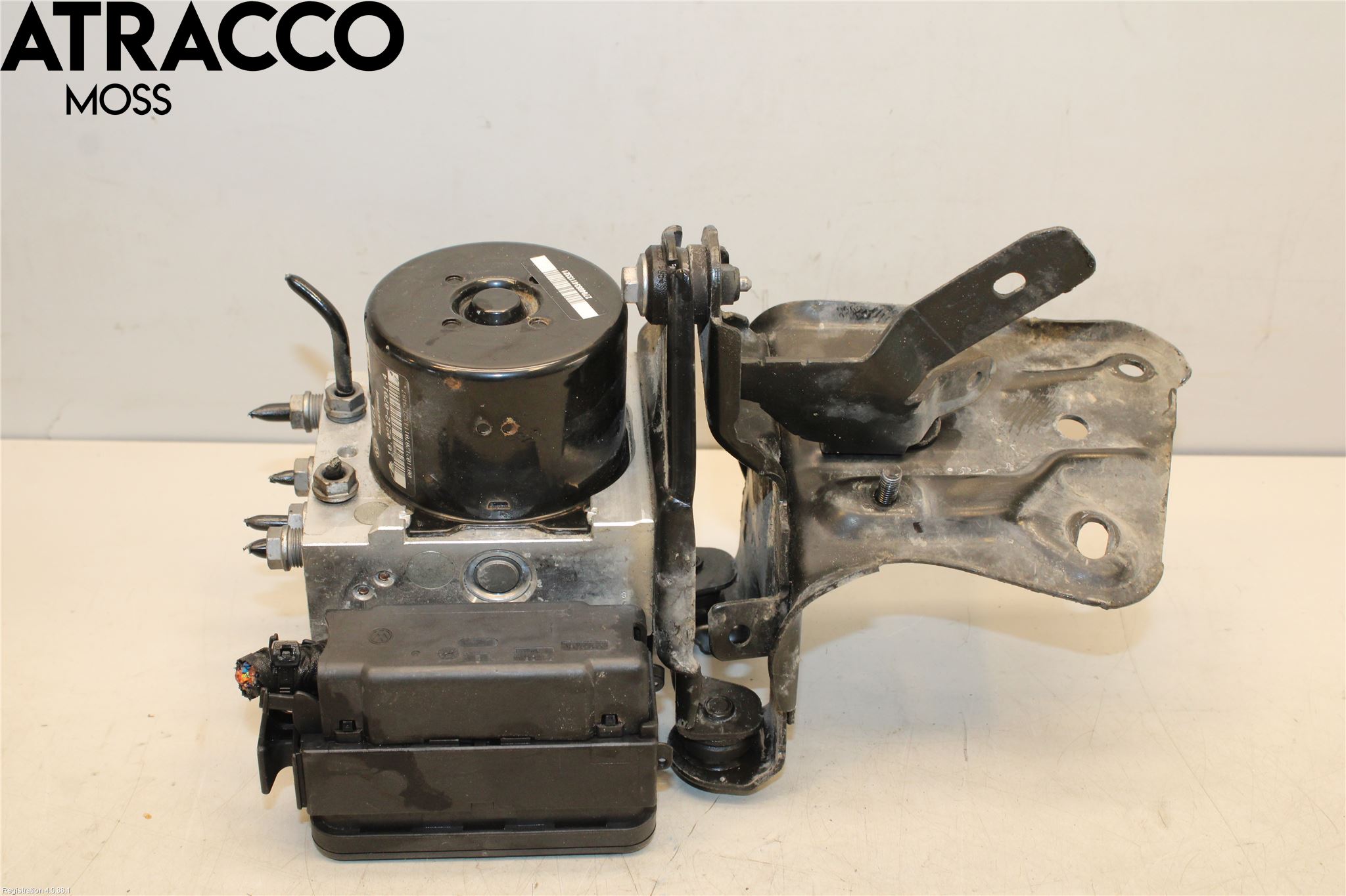 Volkswagen VW GOLF VI 09-13 Abs Hydraulaggregat