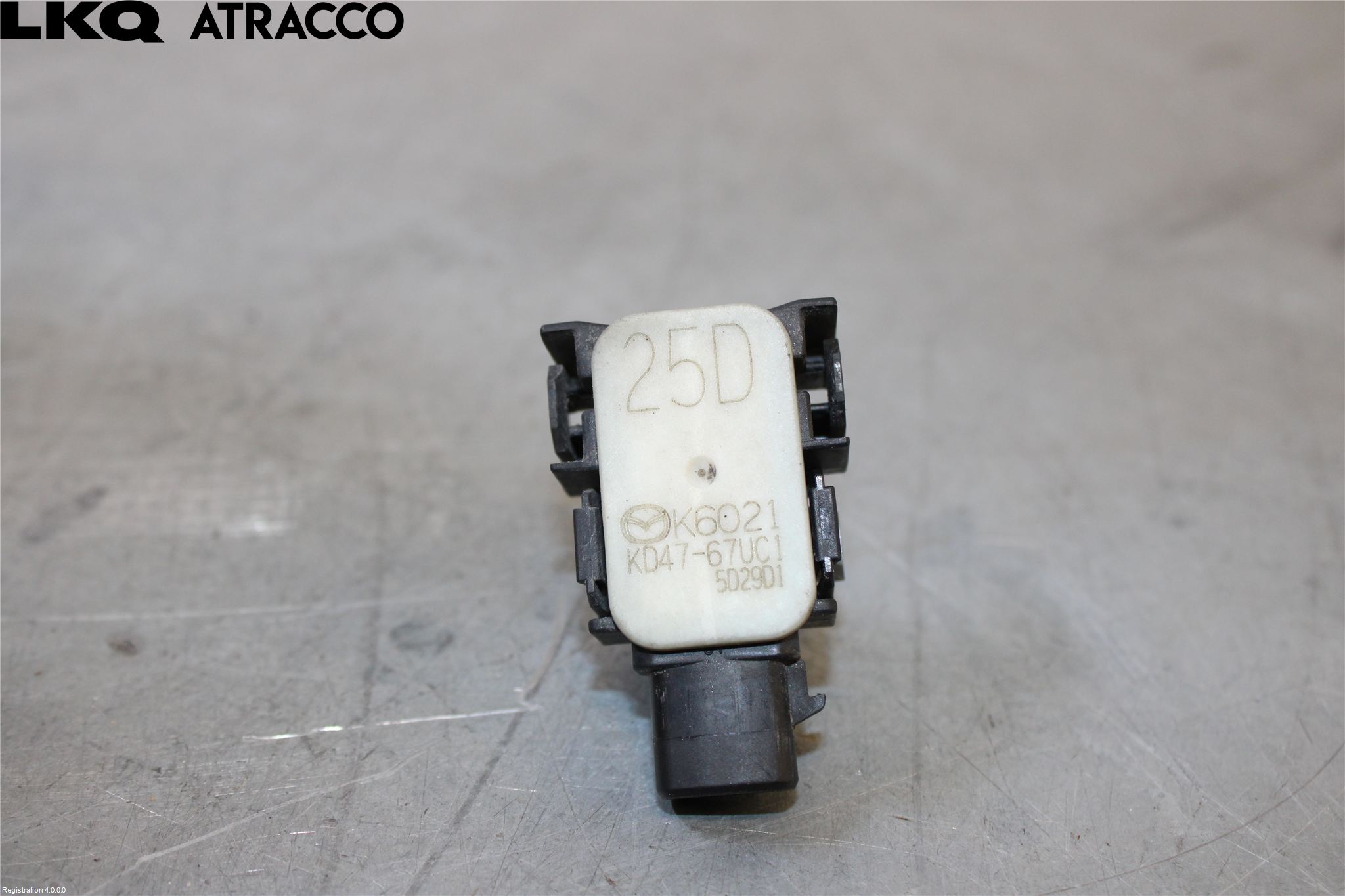 Mazda 3 III 14-19 Parkeringshjälp Frontsensor