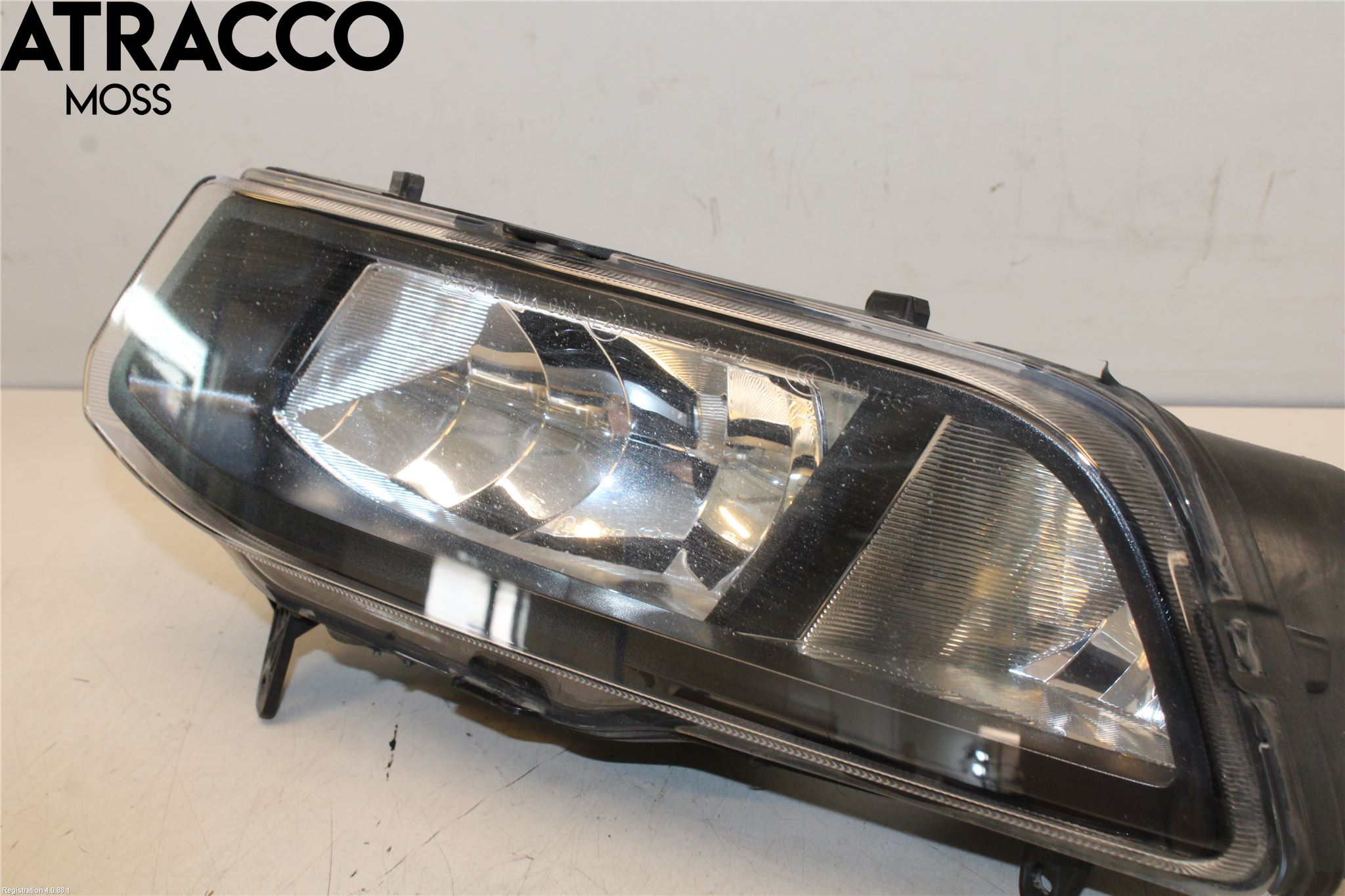 Volkswagen VW POLO 10-17 Dimljus-Varselljus Fram