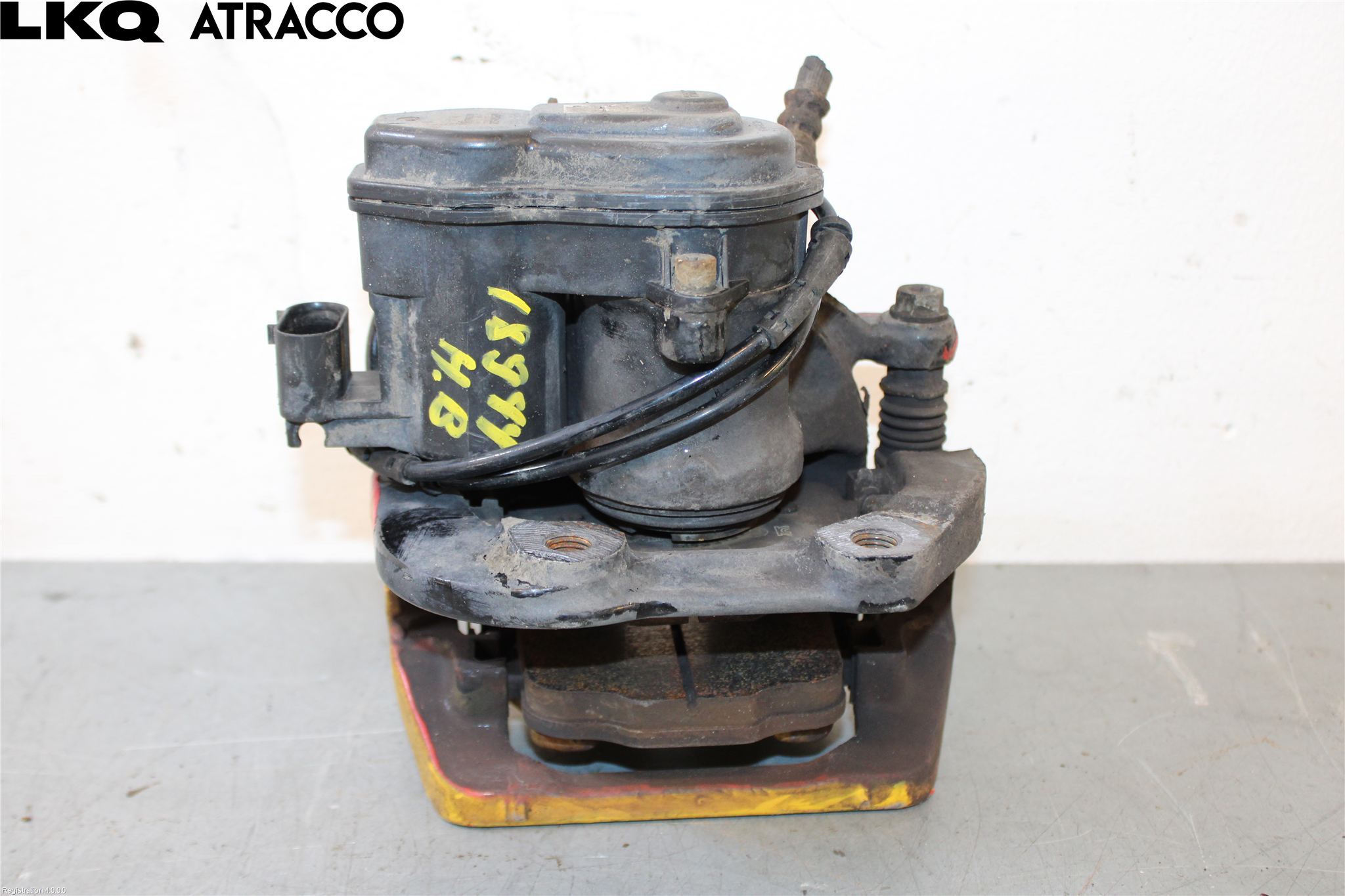 BMW 6 F12/F13 10-18 Bromsok Bak Höger