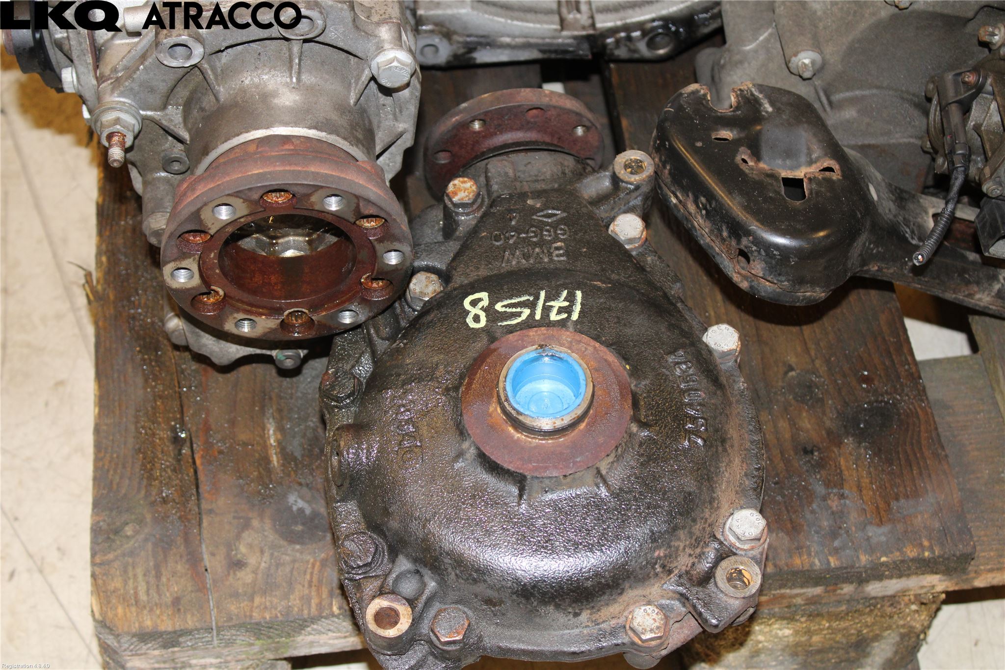 BMW X3 E83     03-10 Framvagn Diffrential