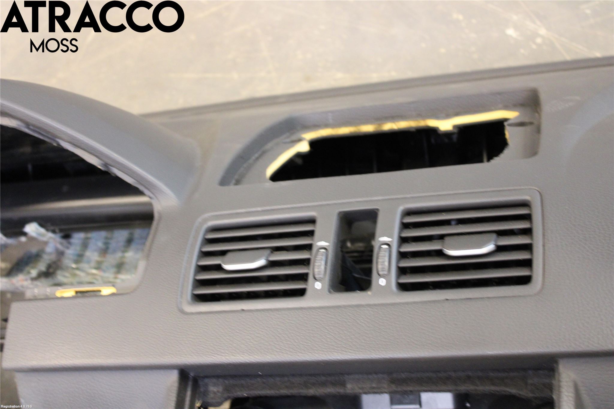 Volvo XC90 07-14 Instrumentbräda