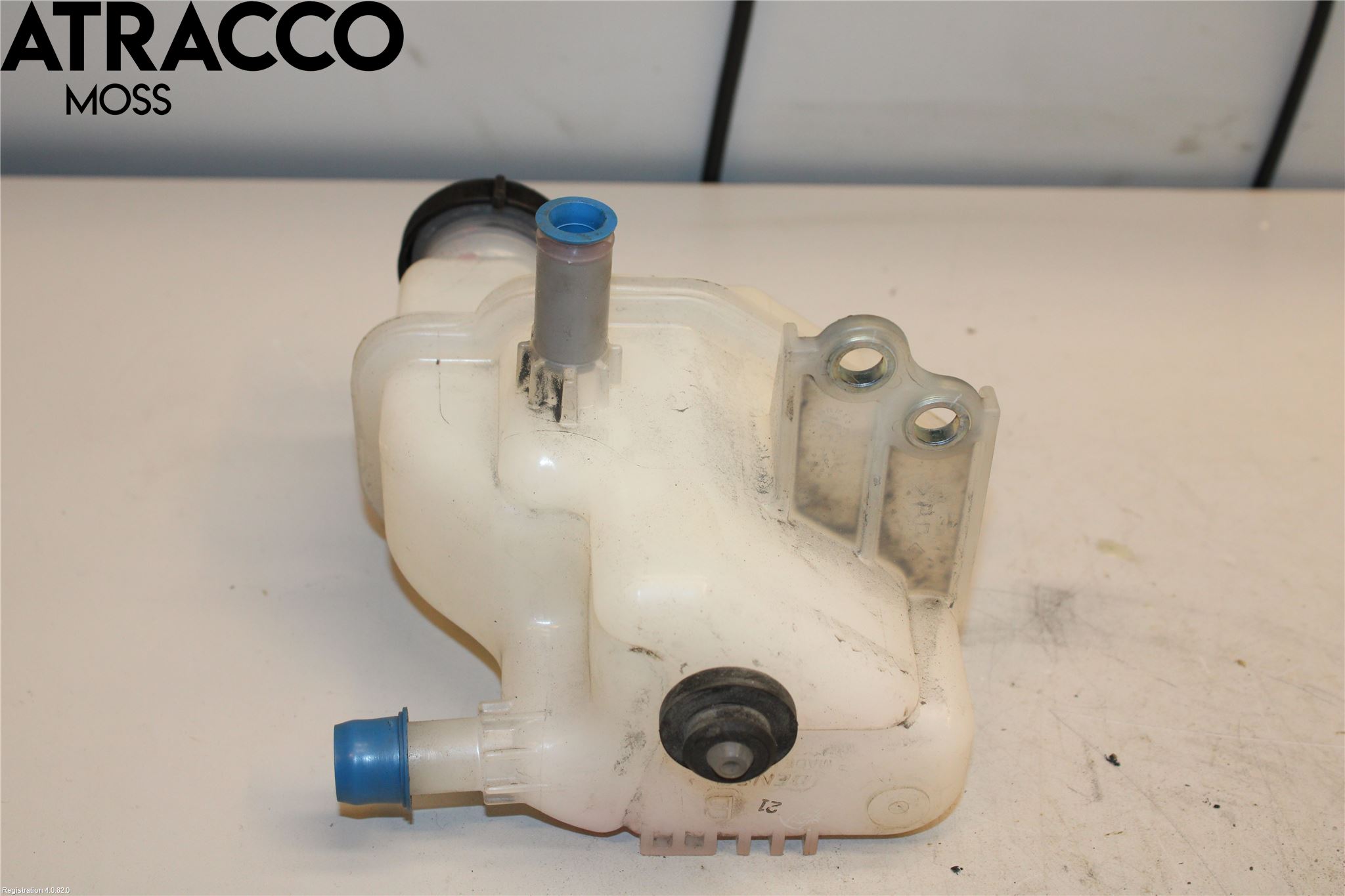 Toyota YARIS XP130 12-14 Expansionstank