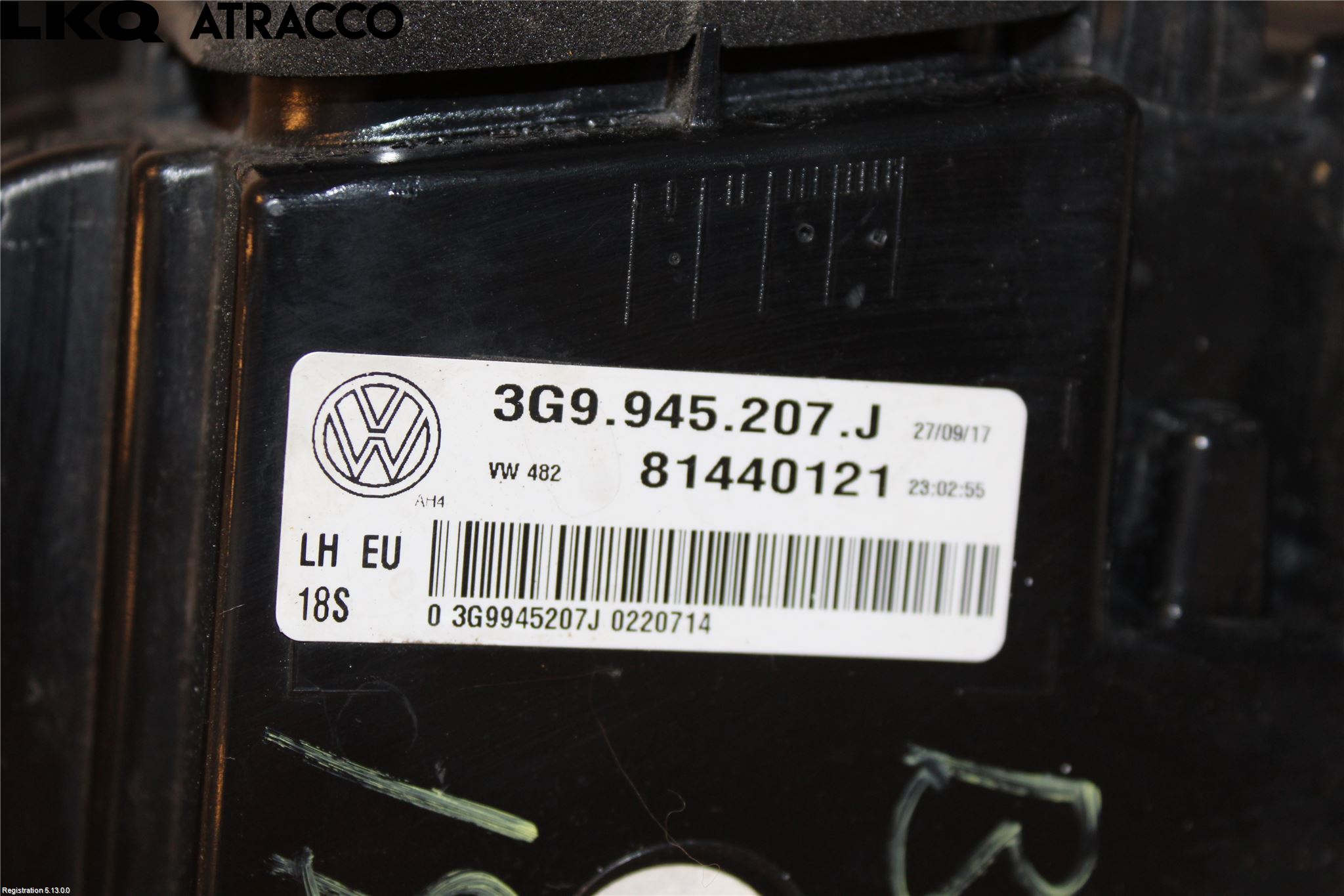 Volkswagen VW PASSAT 15-19 Bakljus Vänster