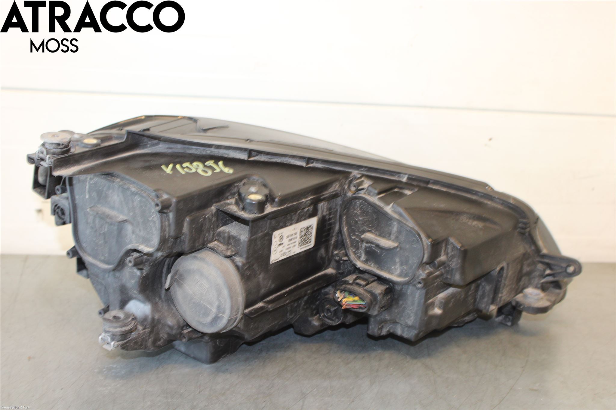 Volkswagen VW GOLF / E-GOLF VII 13-20 Strålkastare Vänster