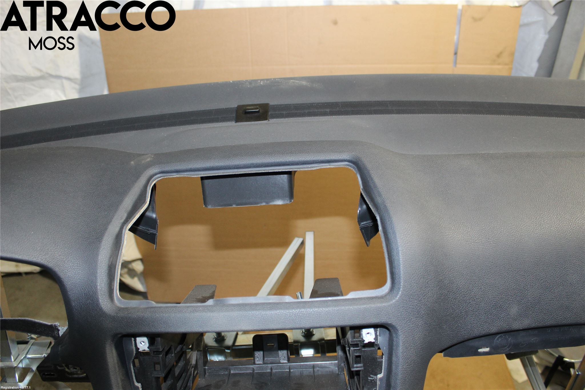 Skoda OCTAVIA (1Z) 05-13 Instrumentbräda