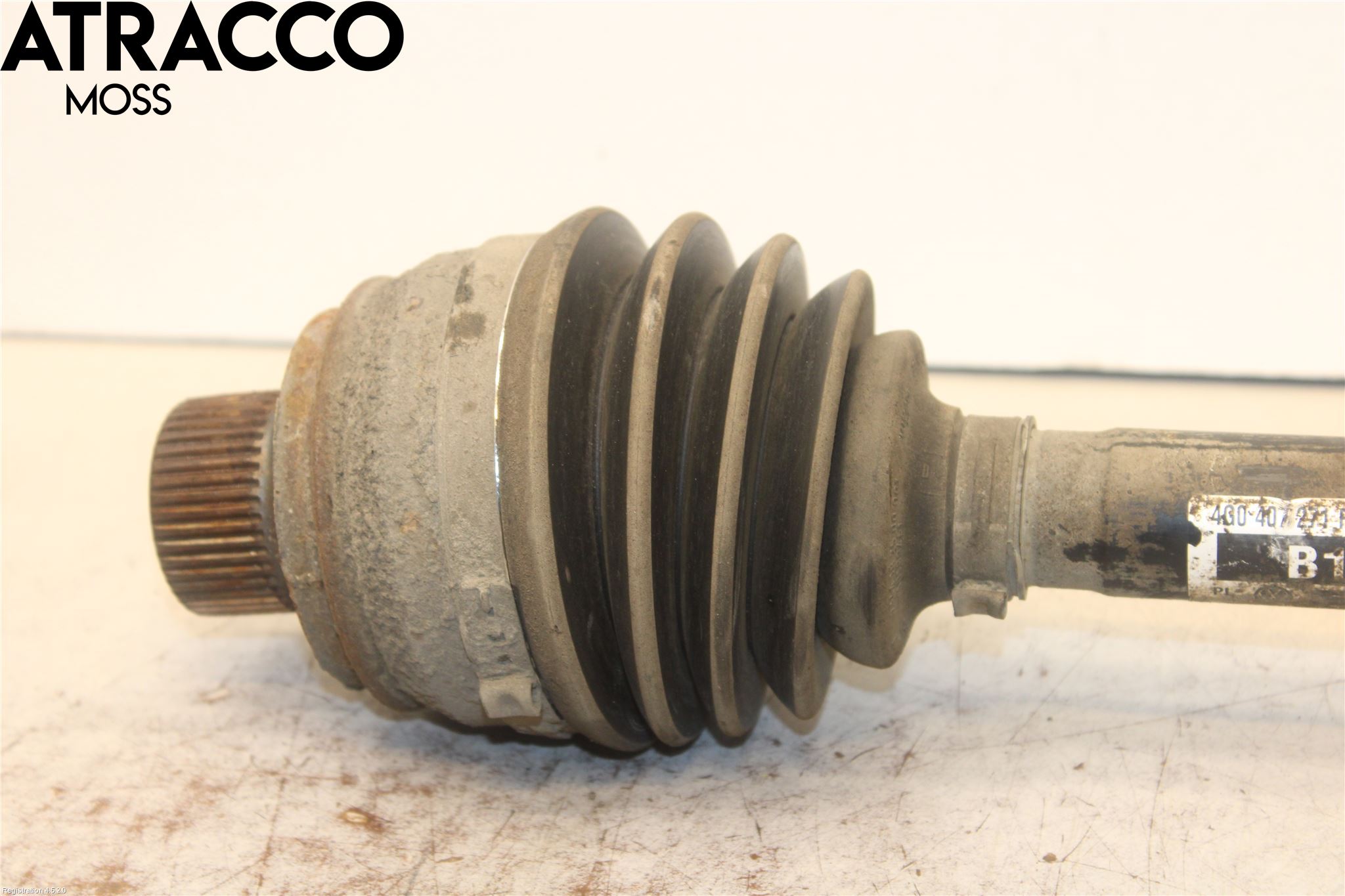 Audi A6 ALLROAD 12-18 Drivaxel Fram Vänster