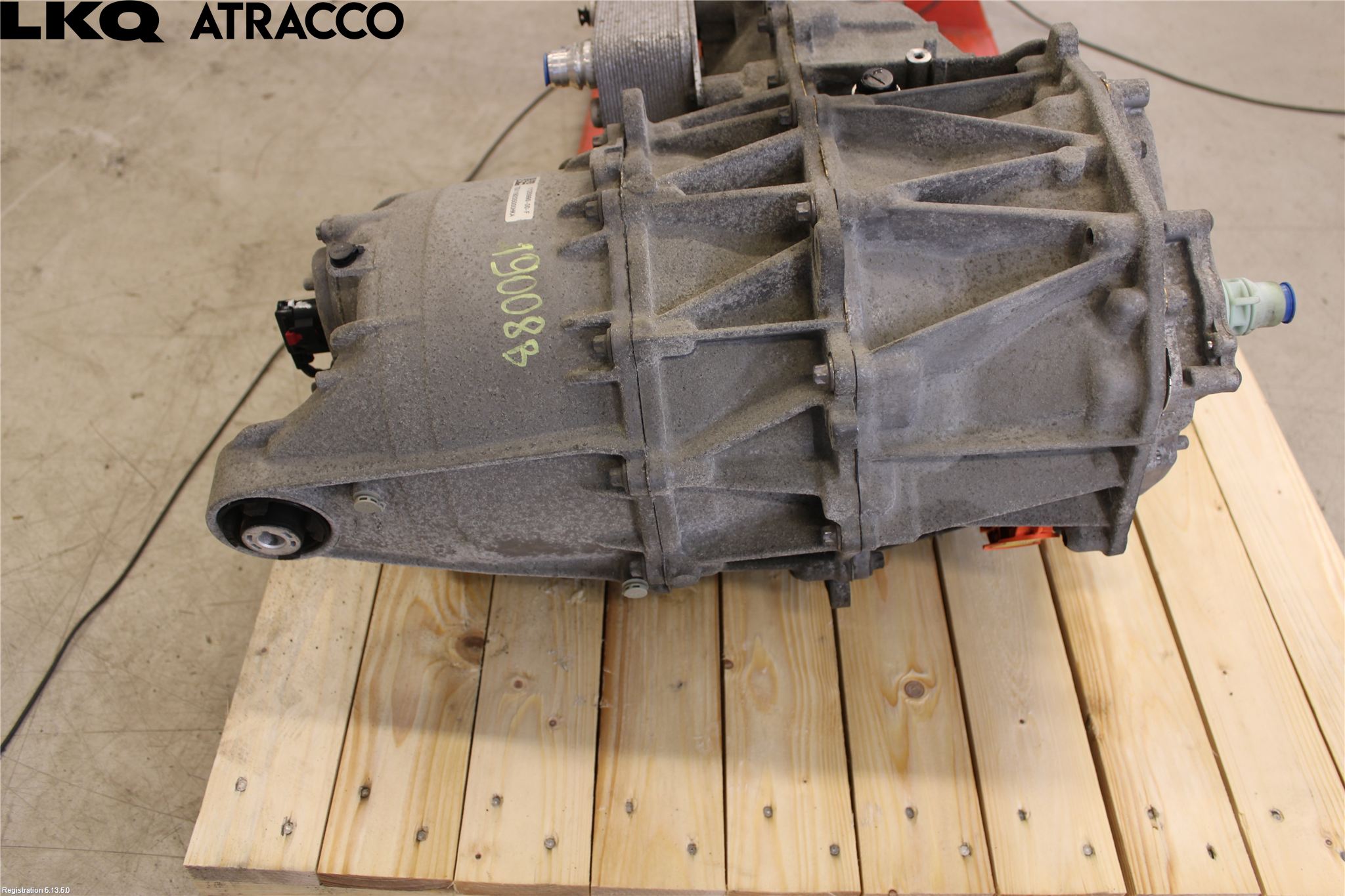 Tesla MODEL 3 17- Motor Elektrisk Bak