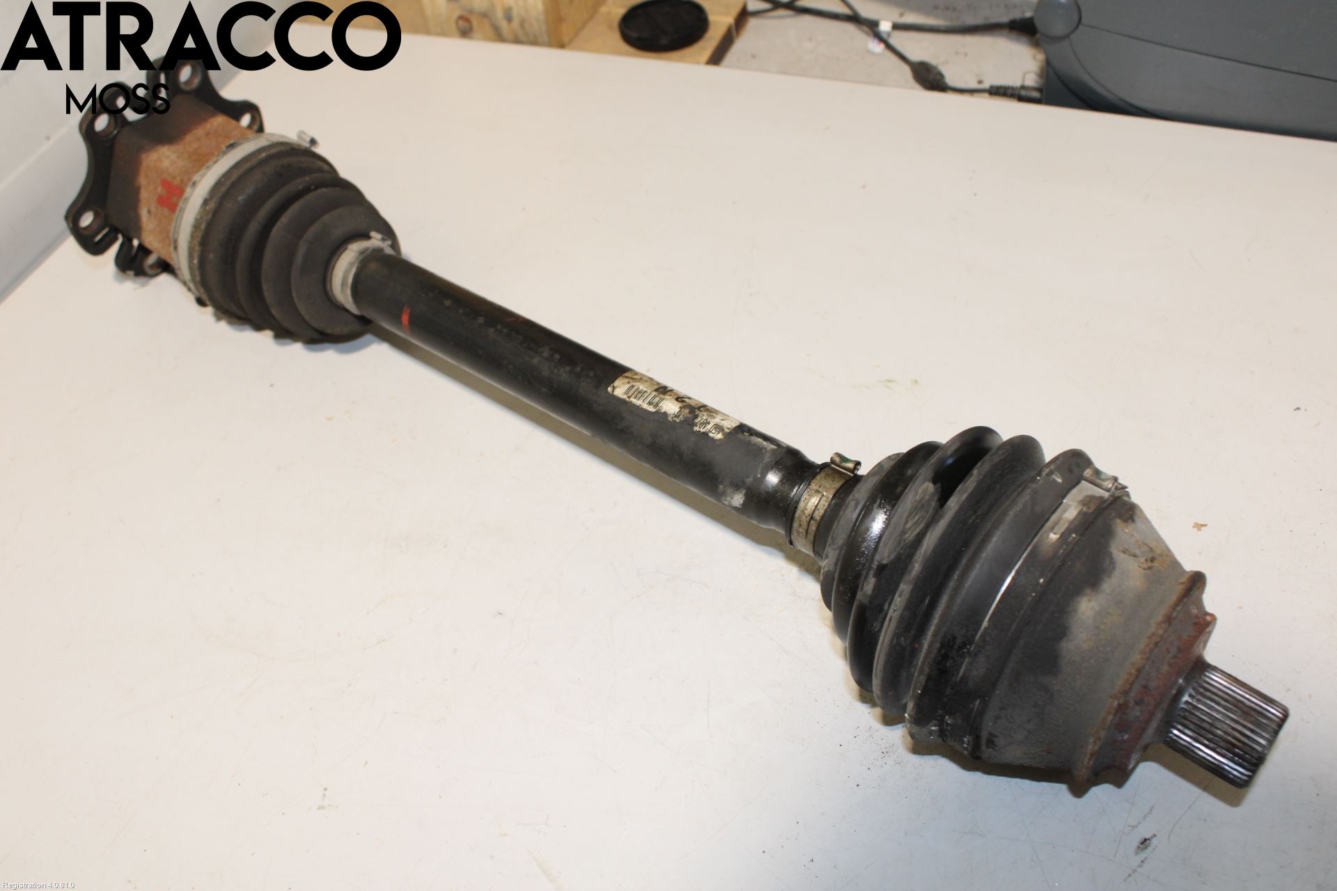 Audi A6/S6     05-11 Drivaxel Fram Höger