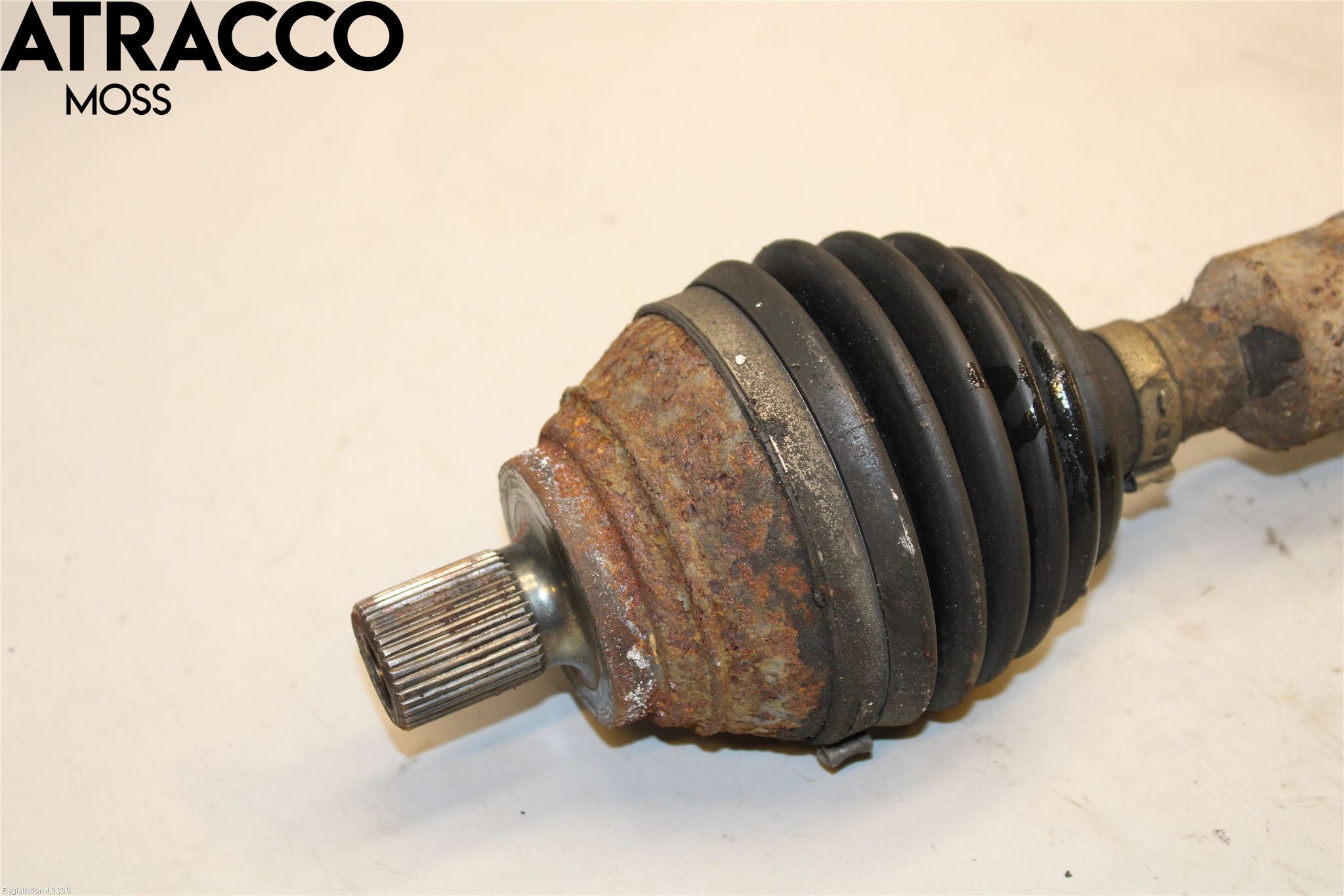 Audi A3/S3 05-13 Drivaxel Fram Höger