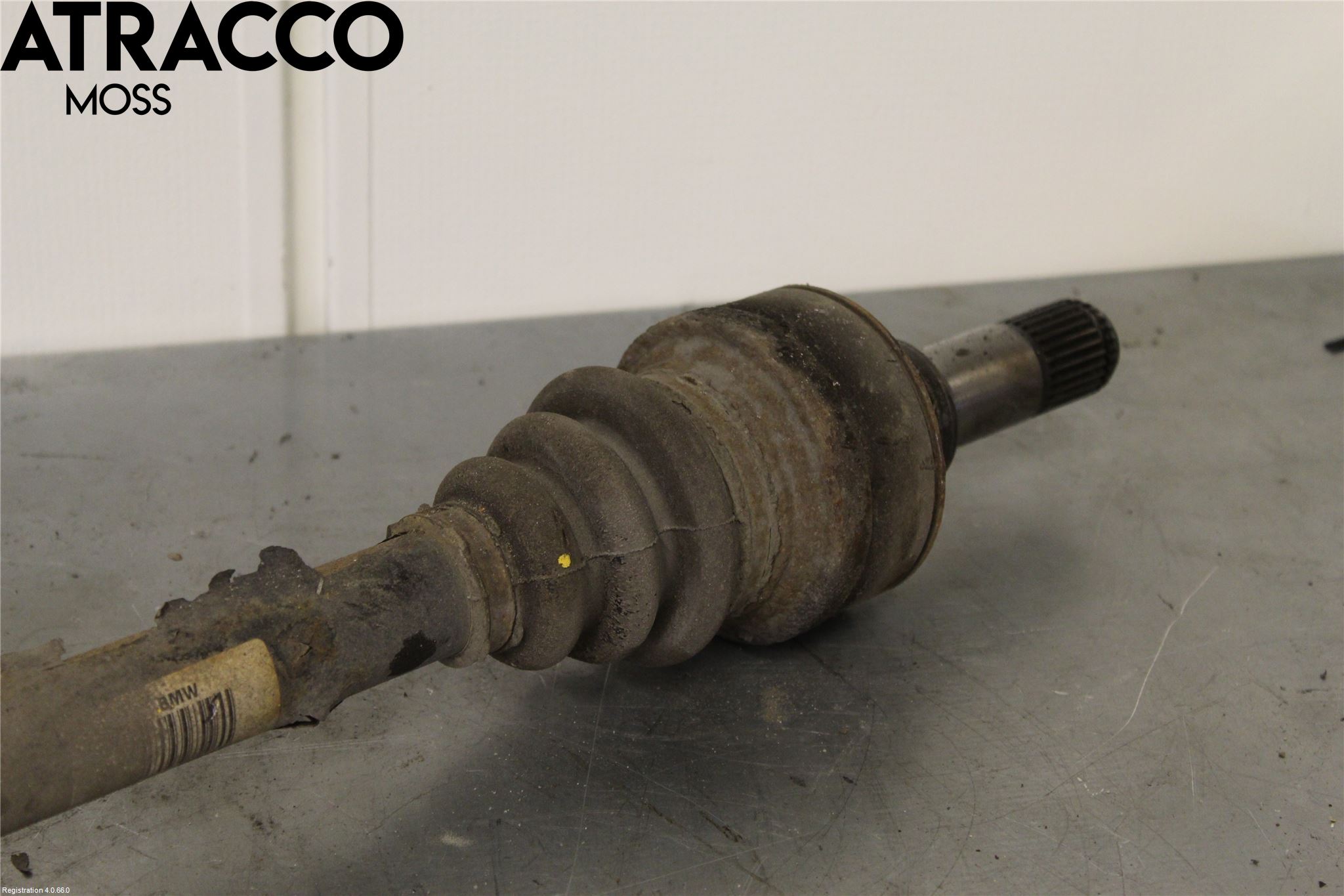BMW 5 F10/F11/F18 09-17 Drivaxel Bak Vänster