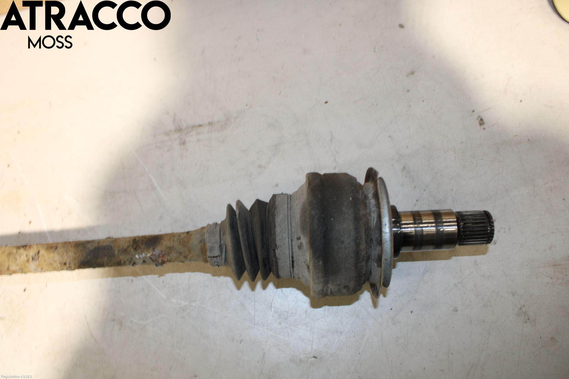 Mercedes-Benz MB E-KLASS (W212) 09-16 Drivaxel Bak Vänster