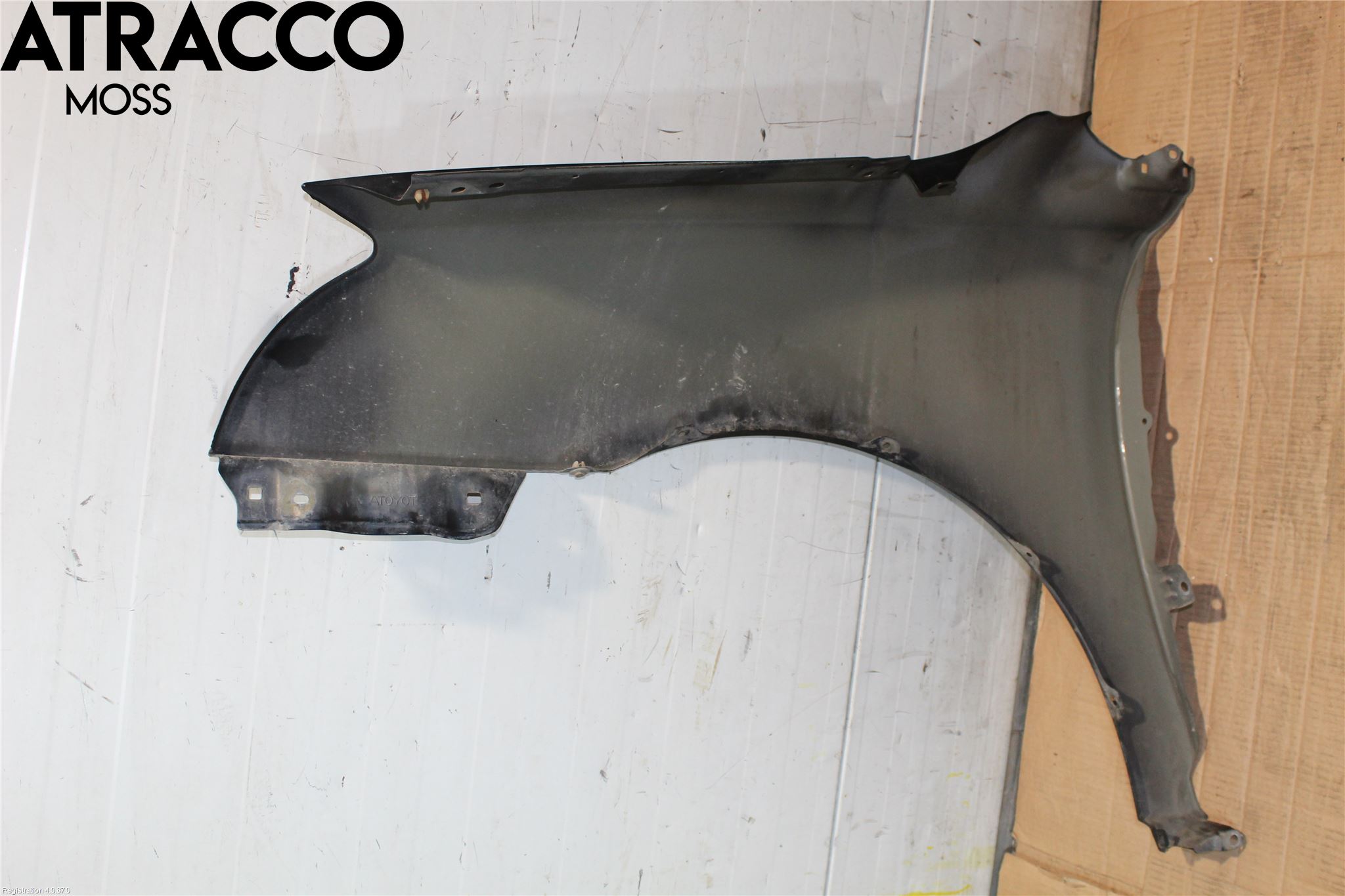 Toyota AVENSIS 07-08 Skärm Fram Höger