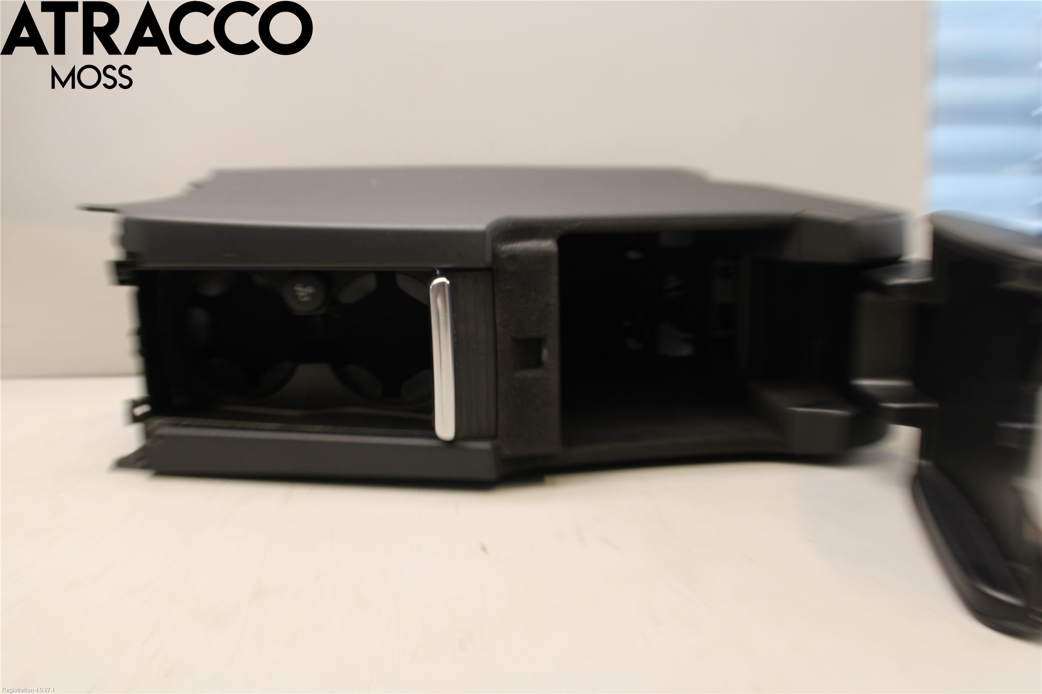 Volvo XC60 14-17 Instrumentkonsoll Mitt