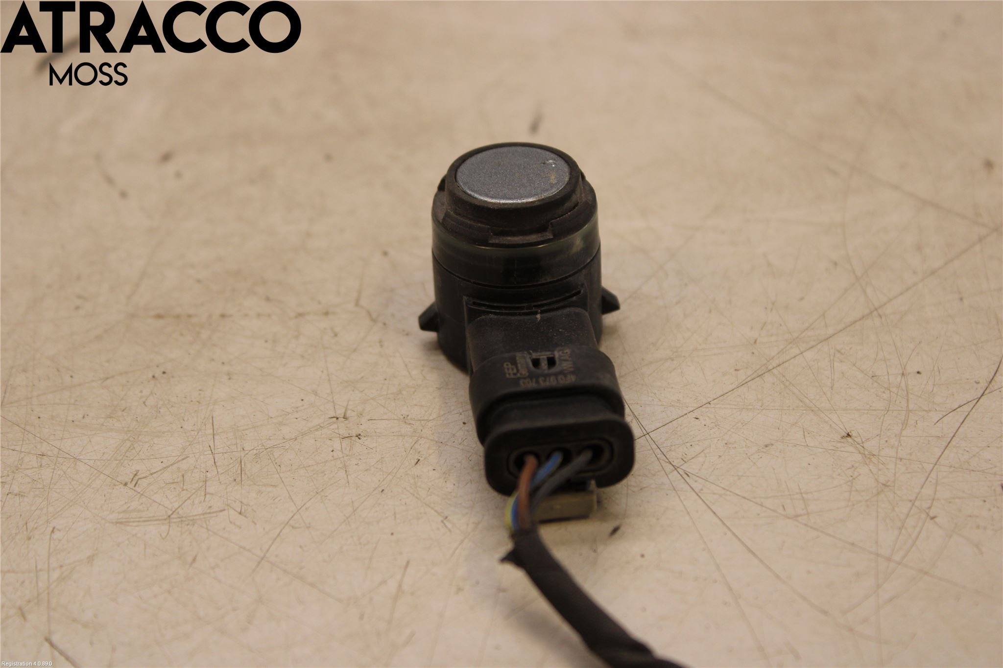 Skoda SUPERB 16-24 Parkeringshjälp Frontsensor