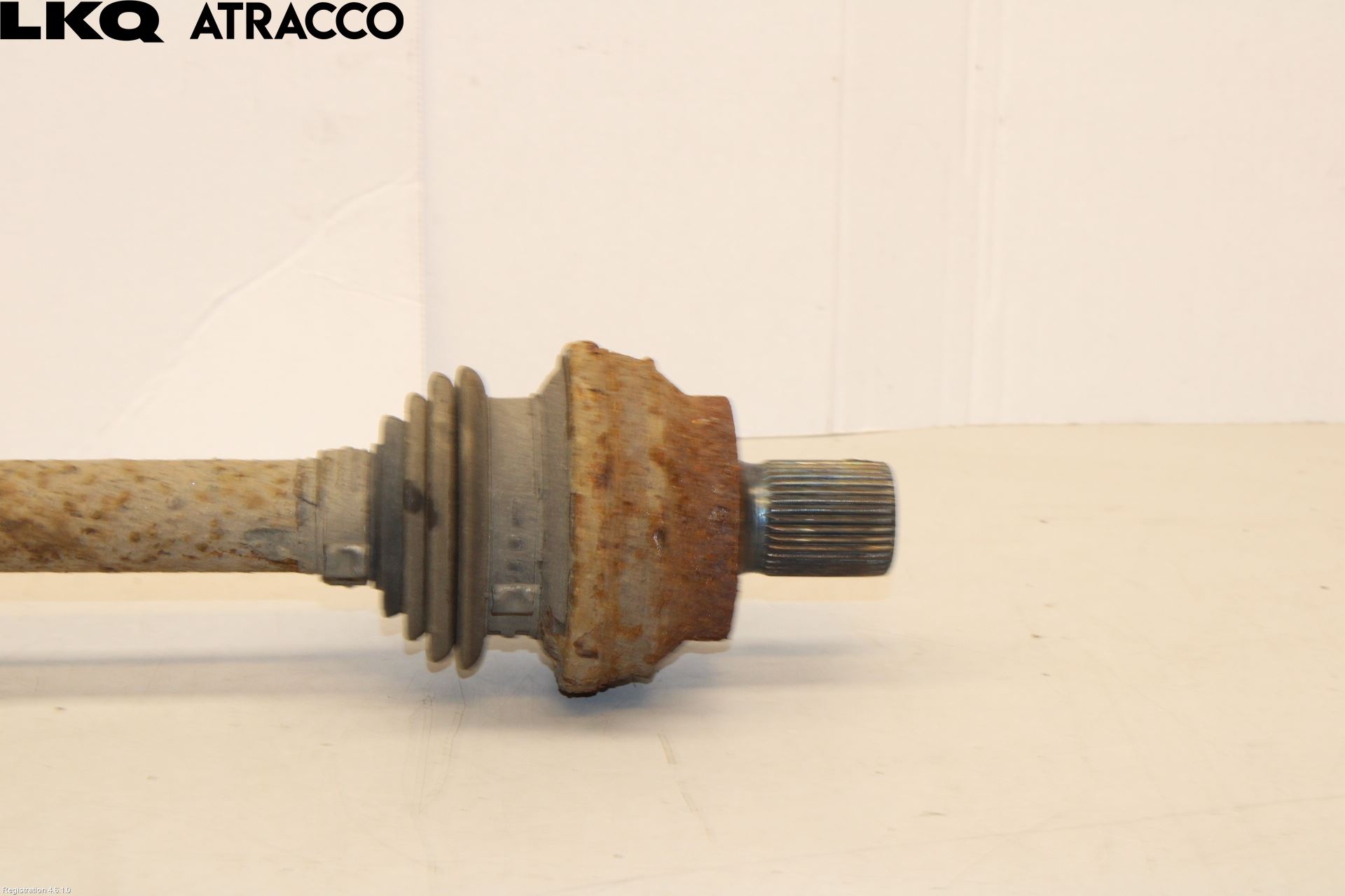 Volkswagen VW TIGUAN 07-16 Drivaxel Bak Höger