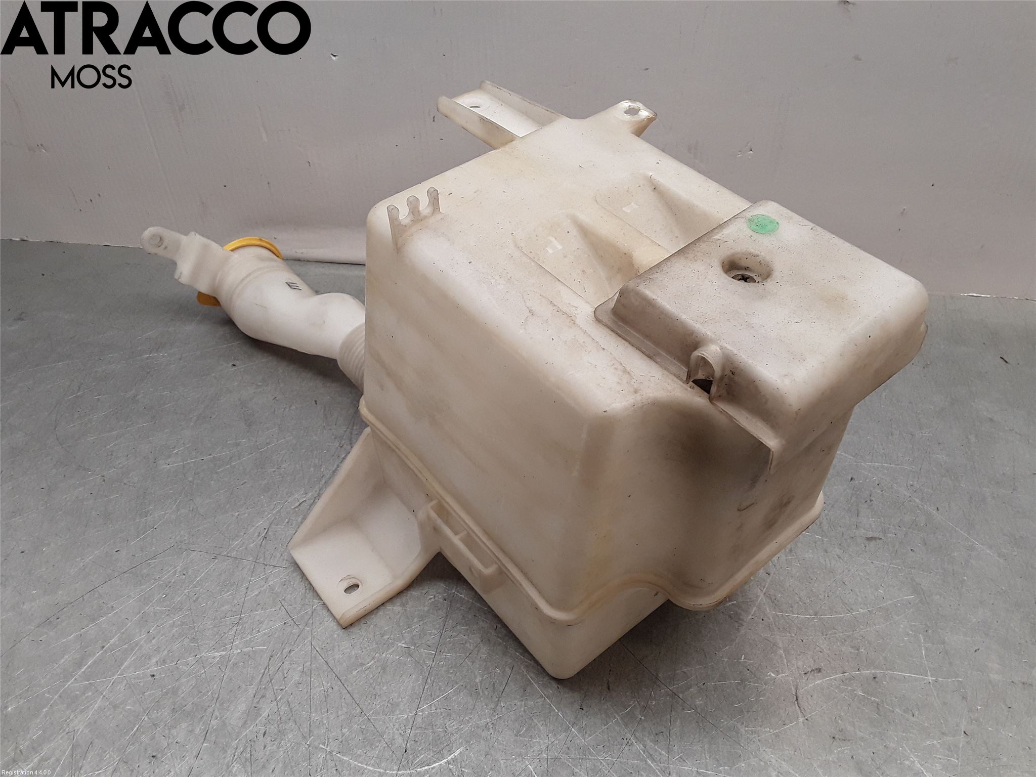 Subaru LEGACY    04-06 Spolartank Vindruta