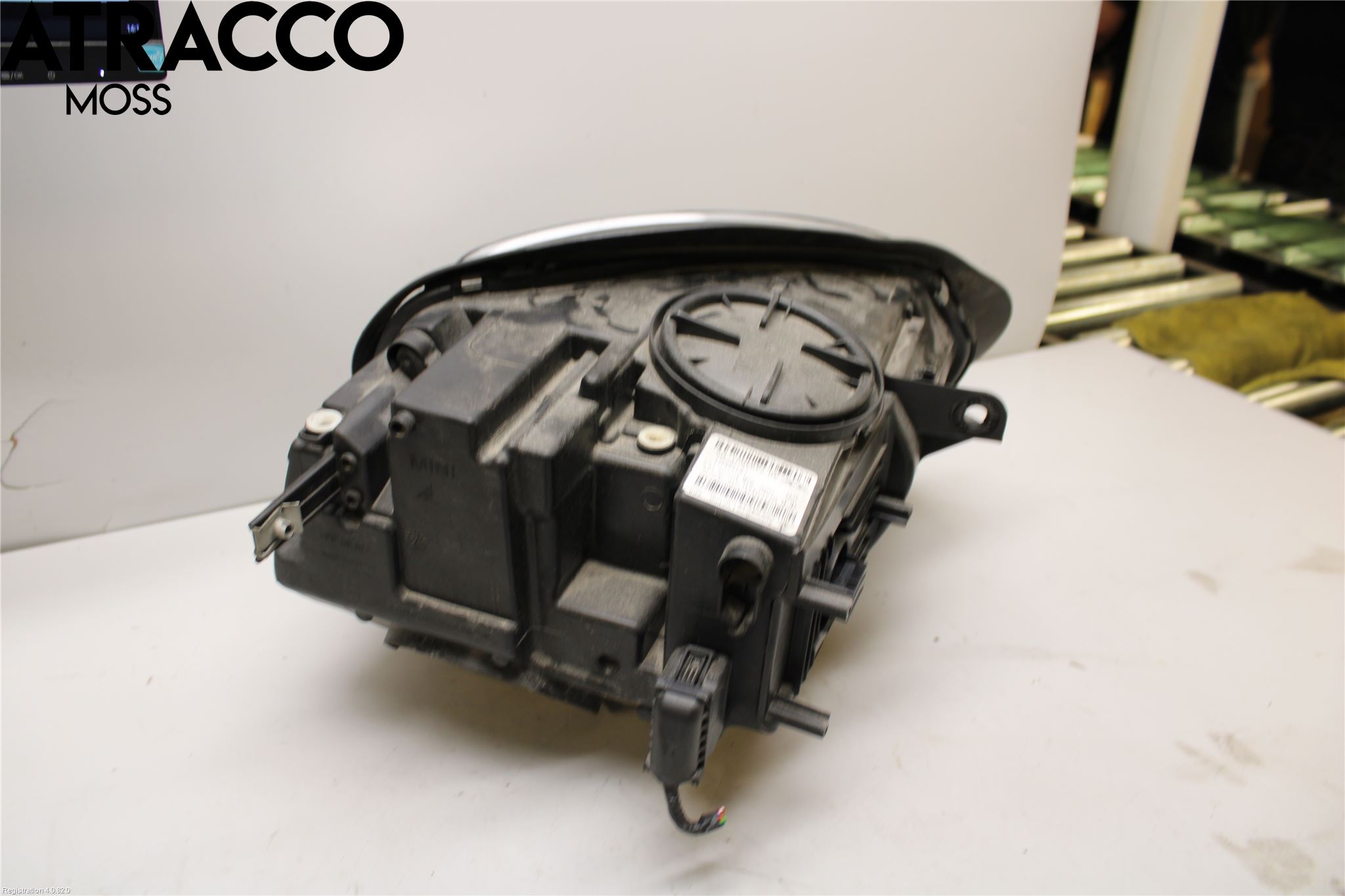 Mini COUNTRYMAN F60 17-23 Strålkastare Vänster