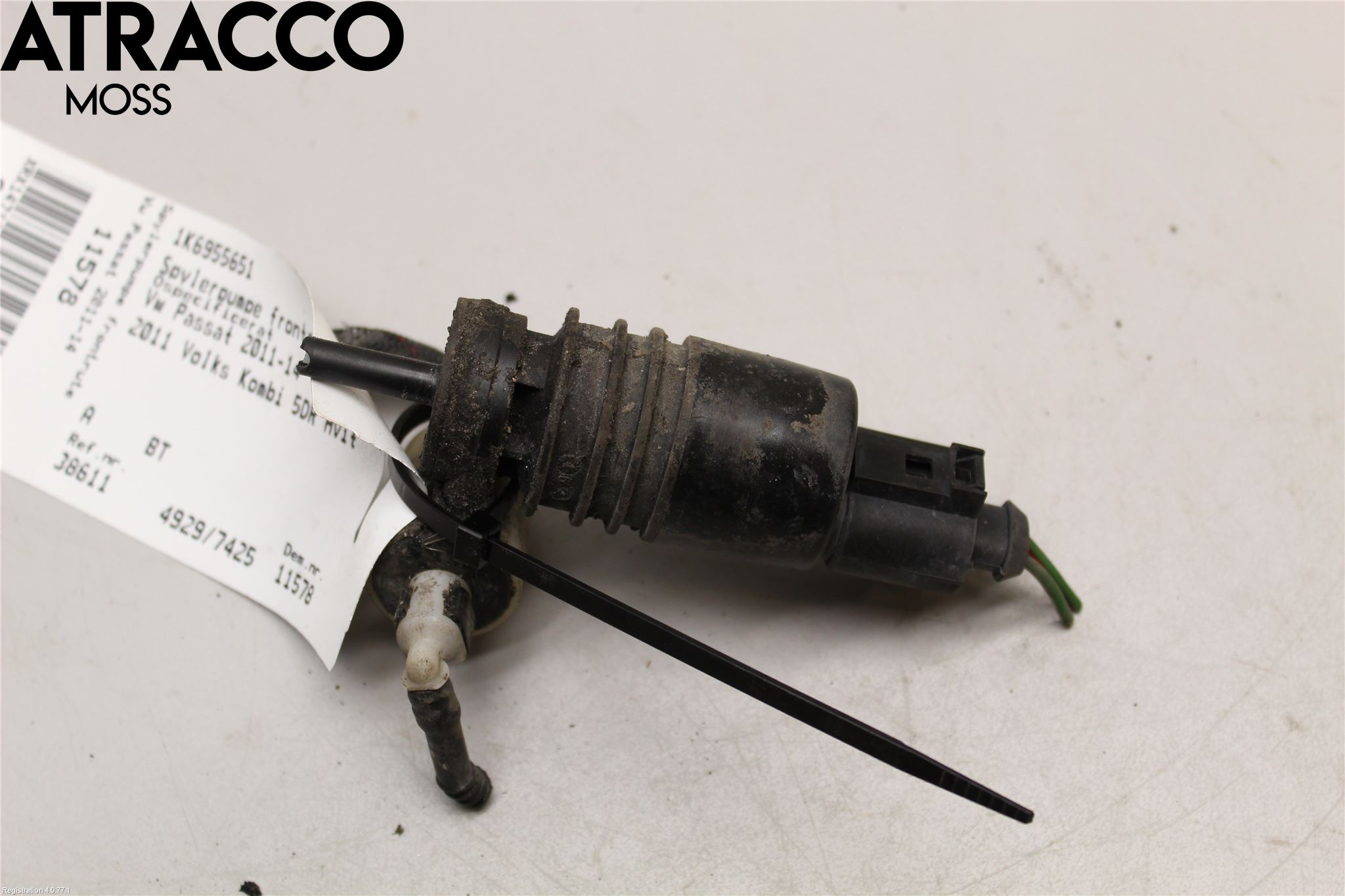 Volkswagen VW PASSAT 11-14 Spolarpump Vindruta