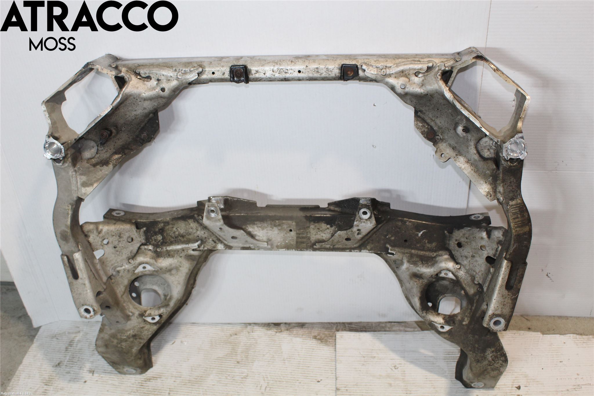 BMW 1 E87/81 5D/3D 03-11 Framvagn Fäste-Kudde